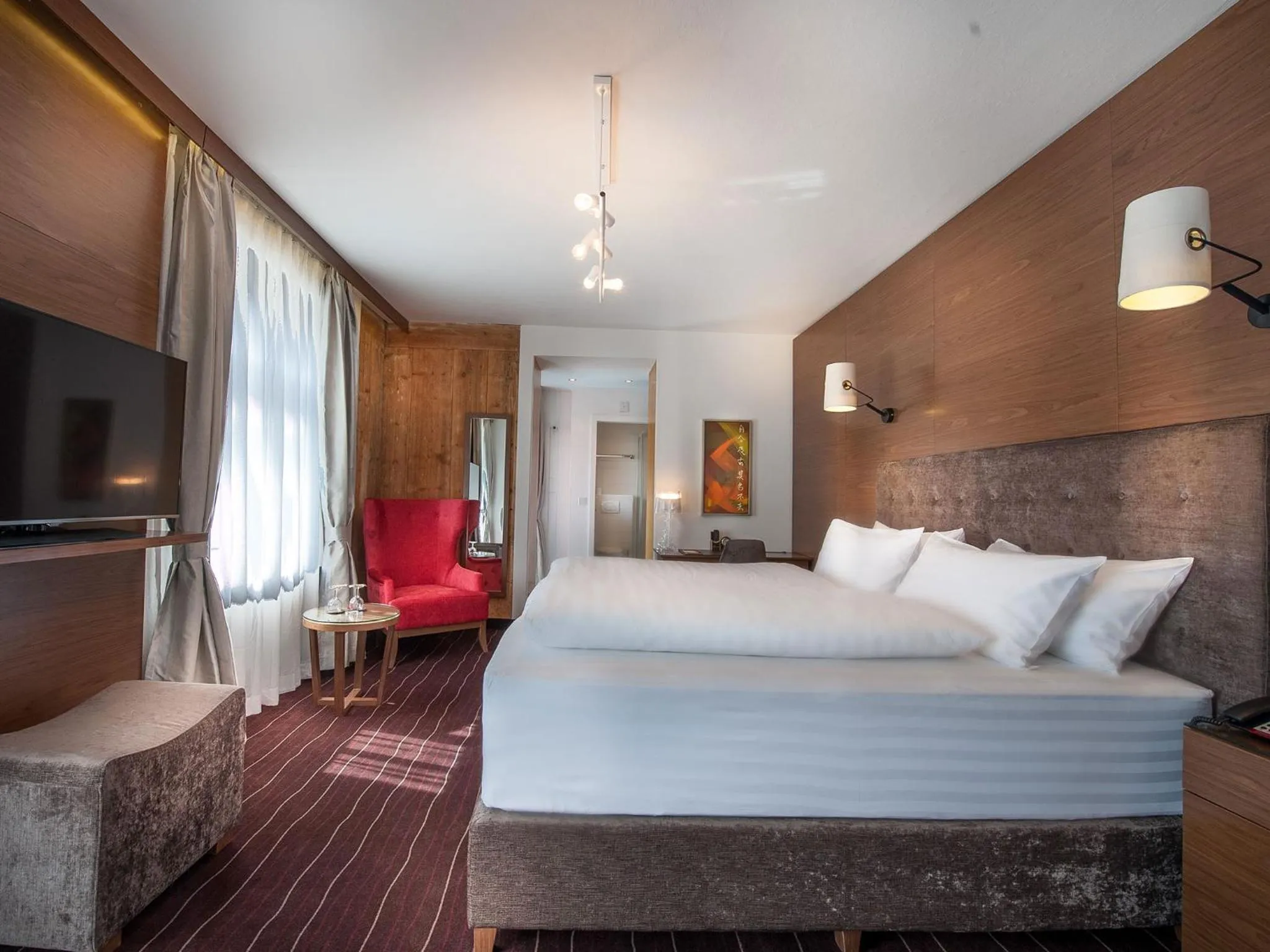 Photo of the whole room, Bed in arthausHOTEL