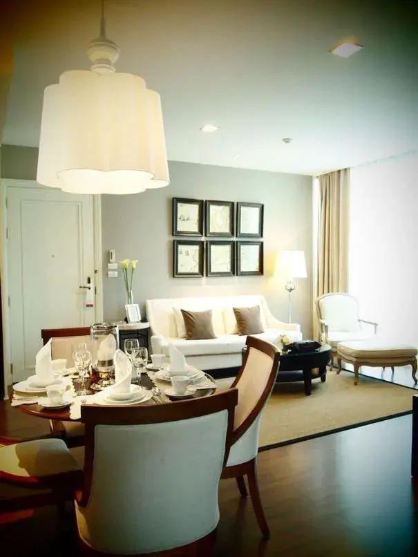 Two-Bedroom Suite in Rongratana Executive Residence Bangkok Two-Bedroom Suite in Rongratana Executive Residence Bangkok