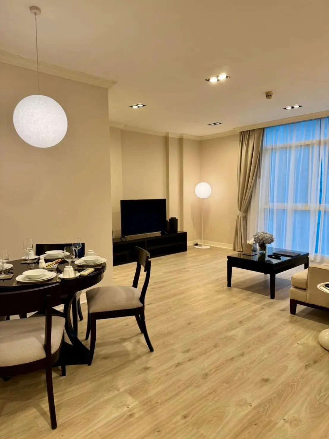 Deluxe Suite in Rongratana Executive Residence Bangkok Deluxe Suite in Rongratana Executive Residence Bangkok