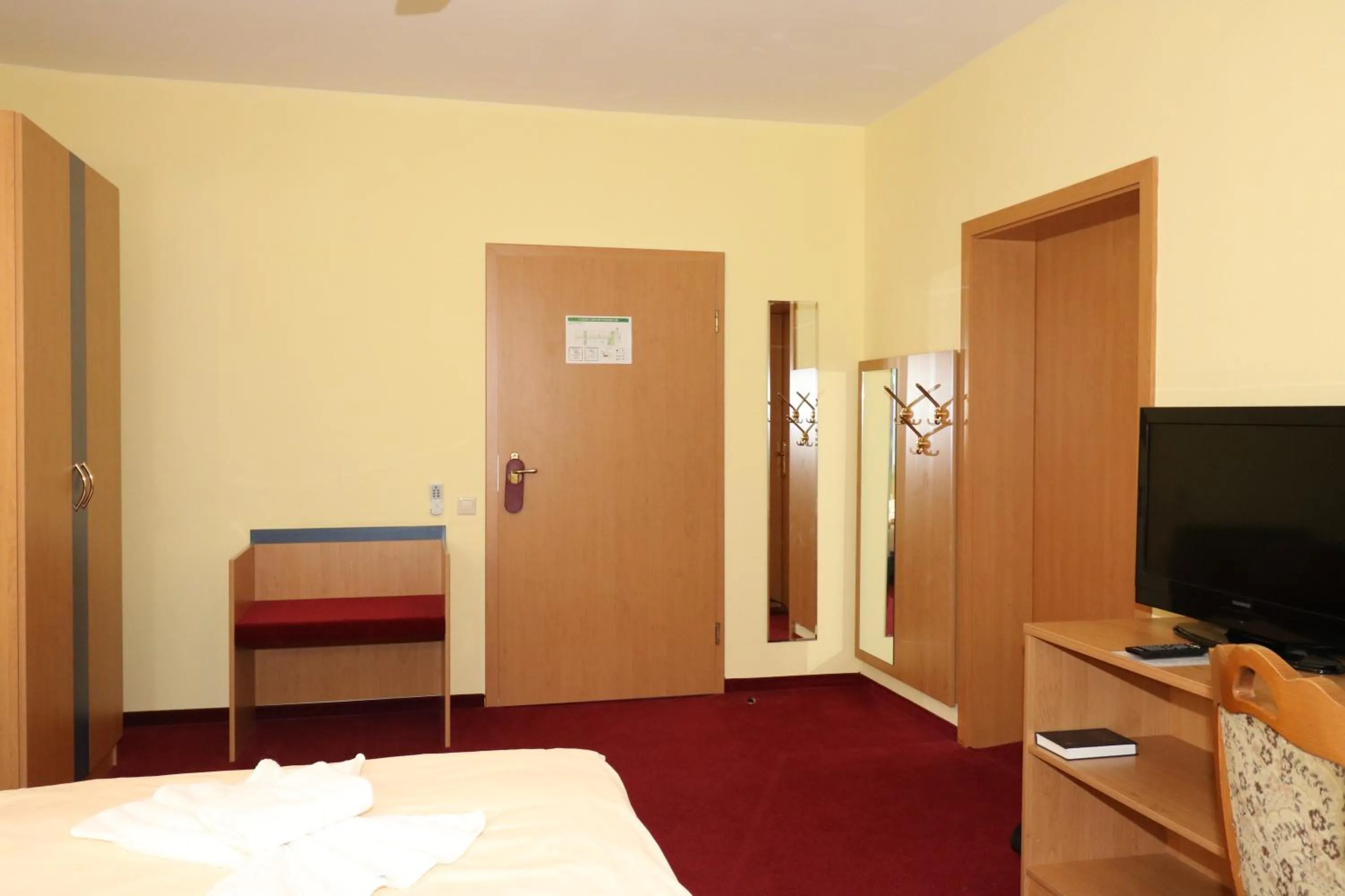 Facility for disabled guests, Bed in Radduscher Hafen