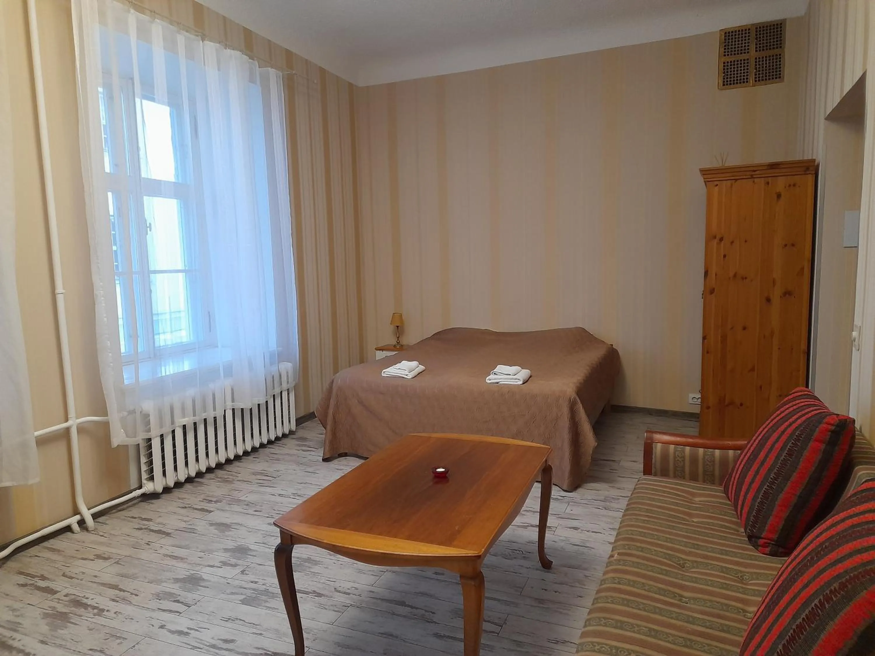 Godart Rooms Guesthouse