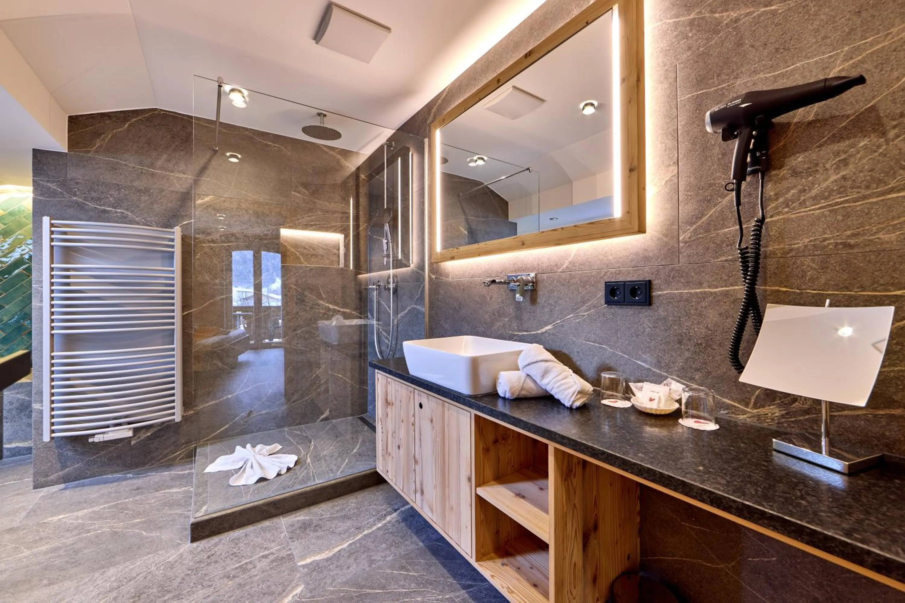 Bathroom in Alpenhotel Rieger