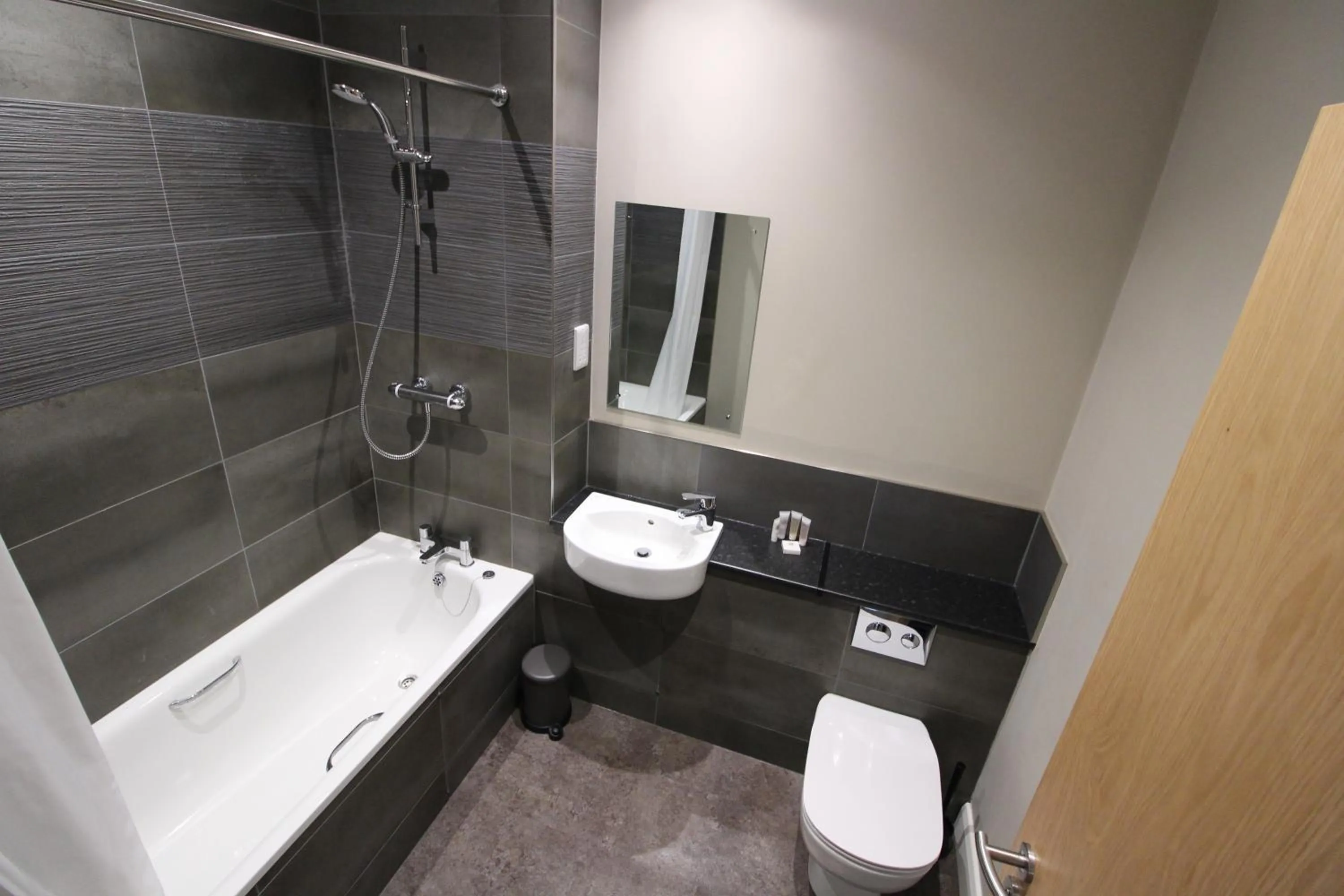 Bathroom in Plawsworth Hall Serviced Cottages and Apartments