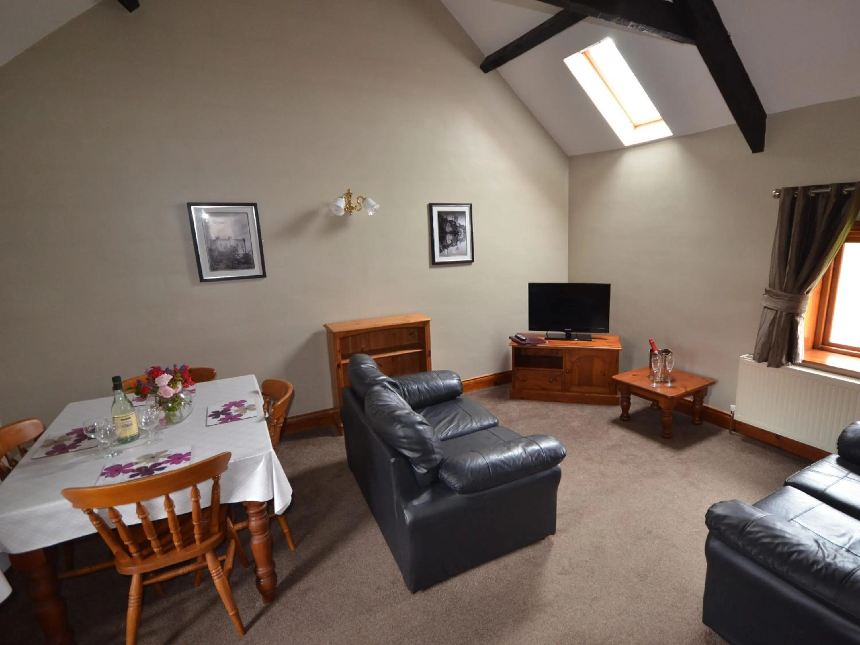 Bedroom in Plawsworth Hall Serviced Cottages and Apartments