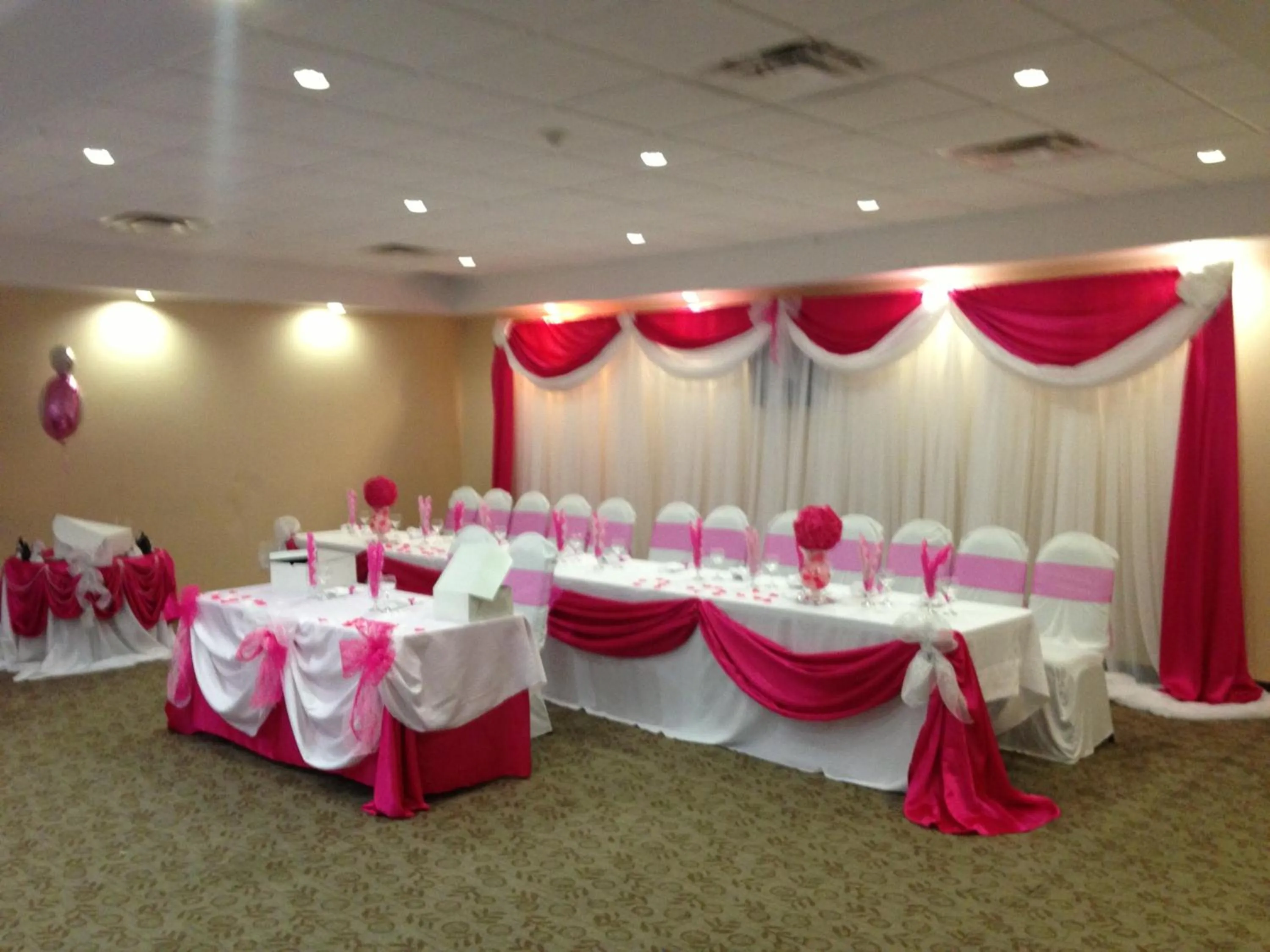 Banquet/Function facilities in Days Inn by Wyndham Brampton