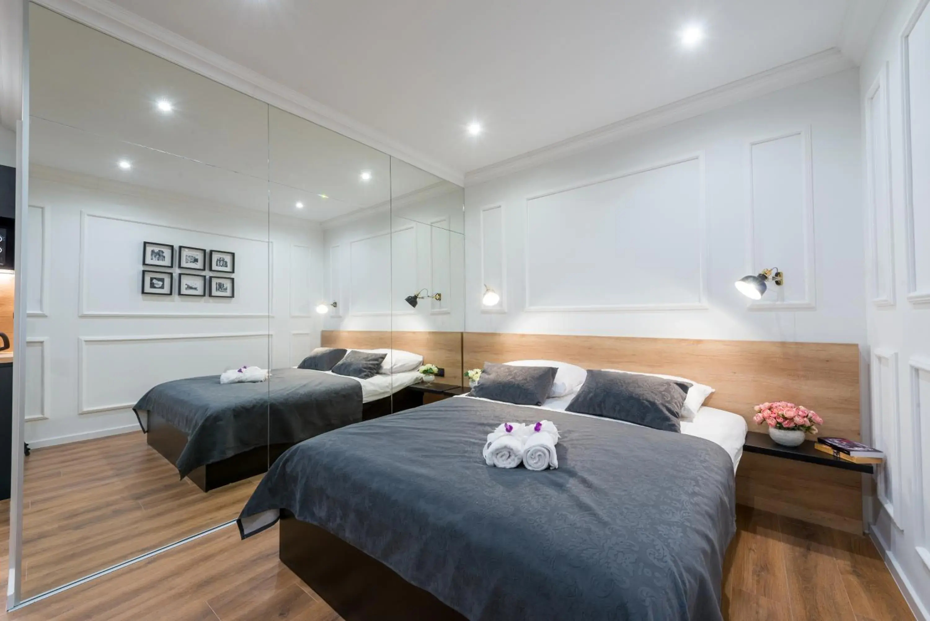 Bedroom, Bed in Scalini Palace Bedroom, Bed in Scalini Palace