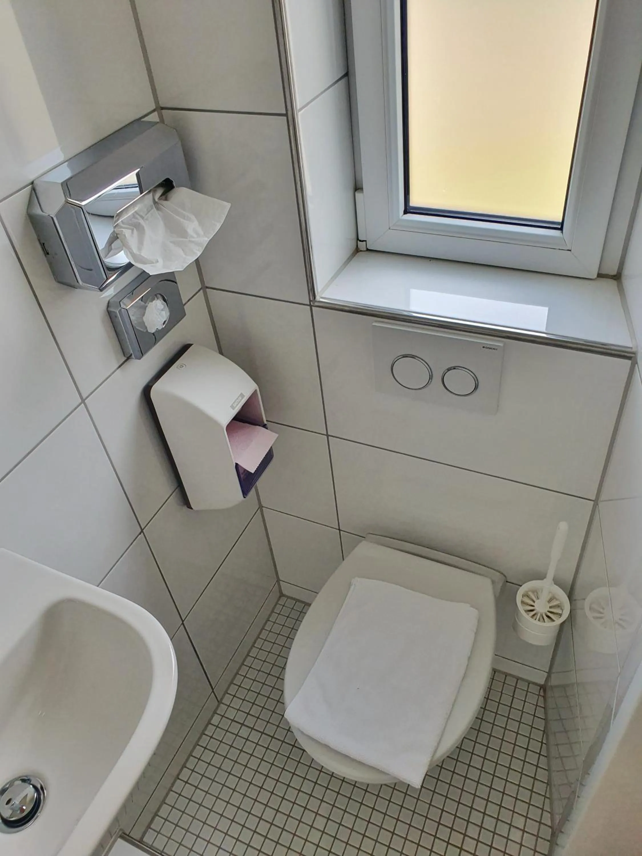 Bathroom in Aparthotel Jonas