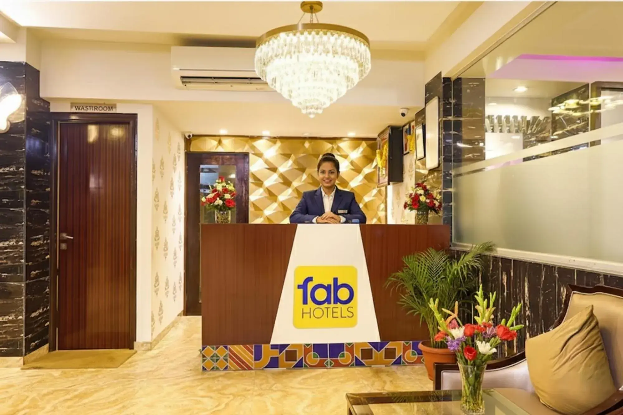 Lobby or reception in Fabhotel Prime Sarala Crown - 500M From Calangute Beach Lobby or reception in Fabhotel Prime Sarala Crown - 500M From Calangute Beach