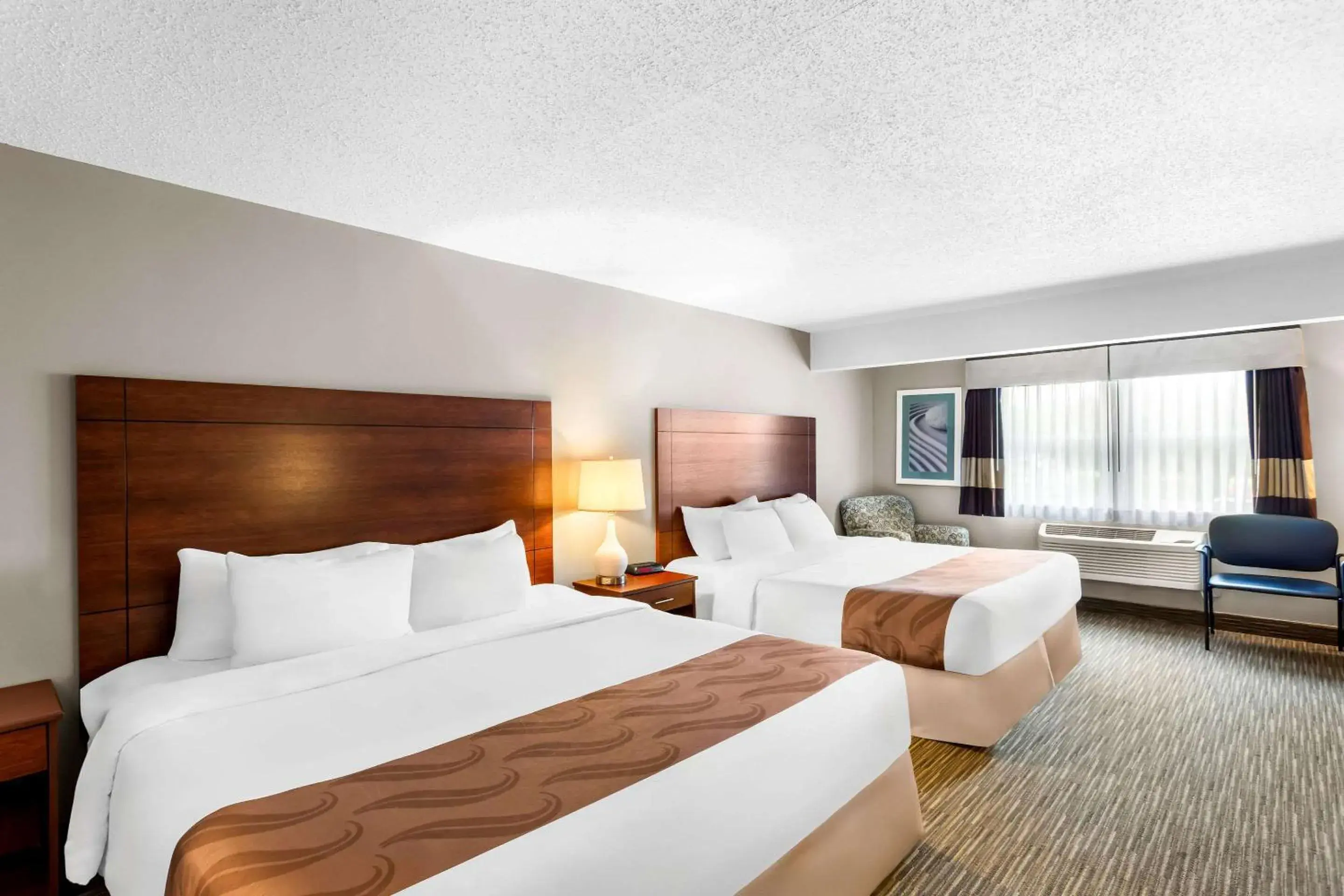 Bedroom, Bed in Quality Inn & Suites Gorham Riverside Bedroom, Bed in Quality Inn & Suites Gorham Riverside