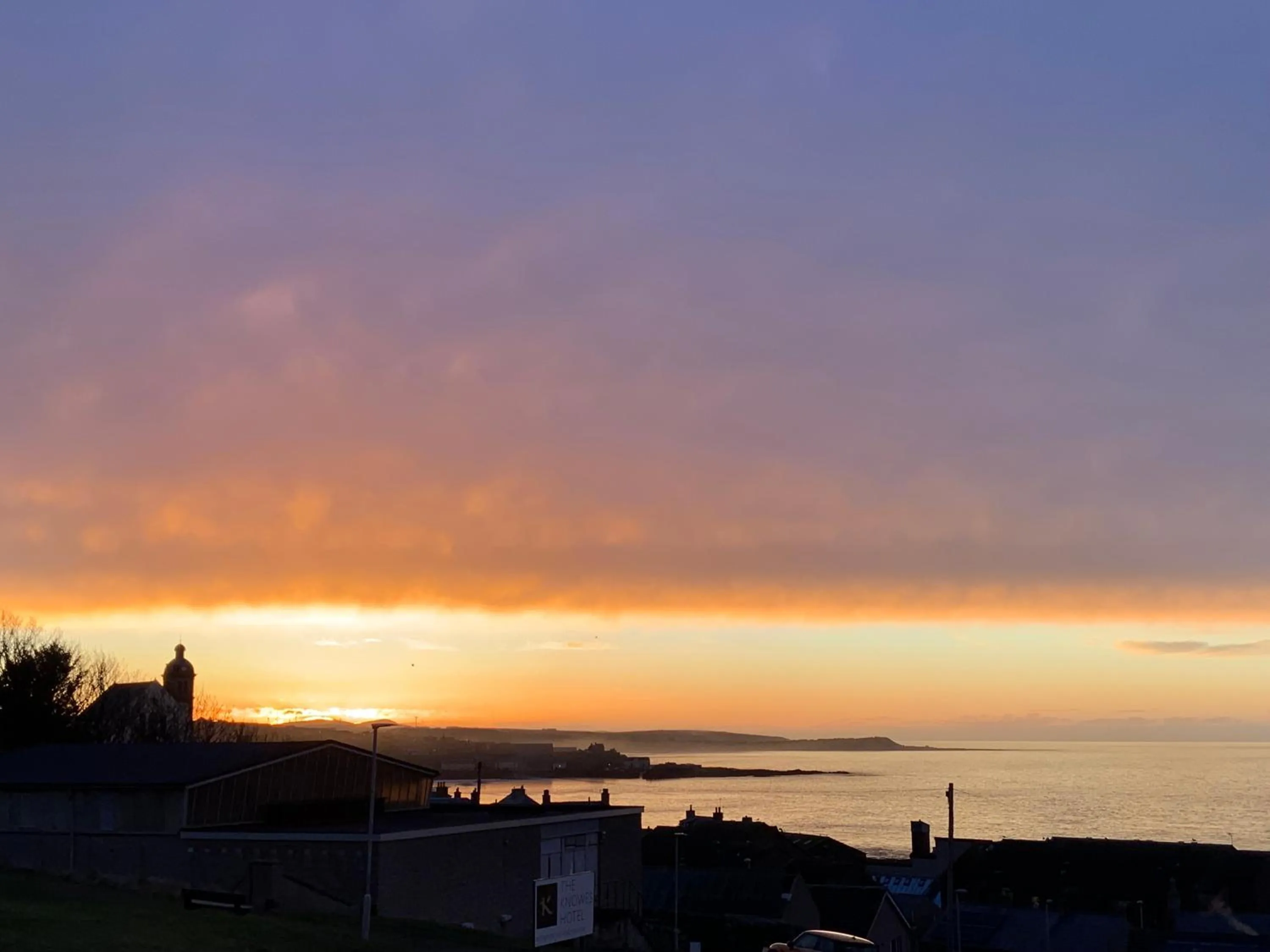 The Knowes Hotel & Restaurant