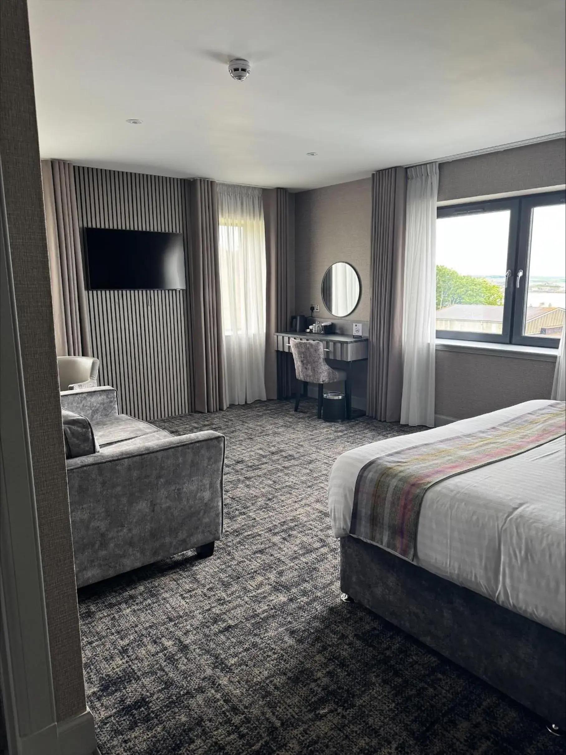 Bedroom, Bed in The Knowes Hotel & Restaurant Bedroom, Bed in The Knowes Hotel & Restaurant