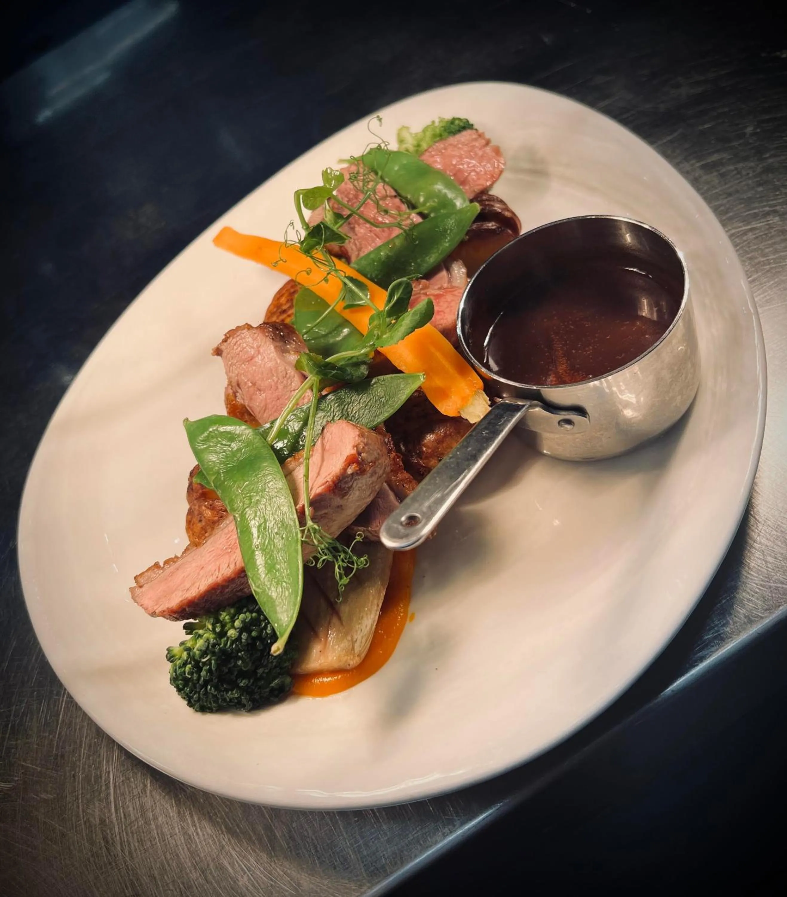 The Knowes Hotel & Restaurant