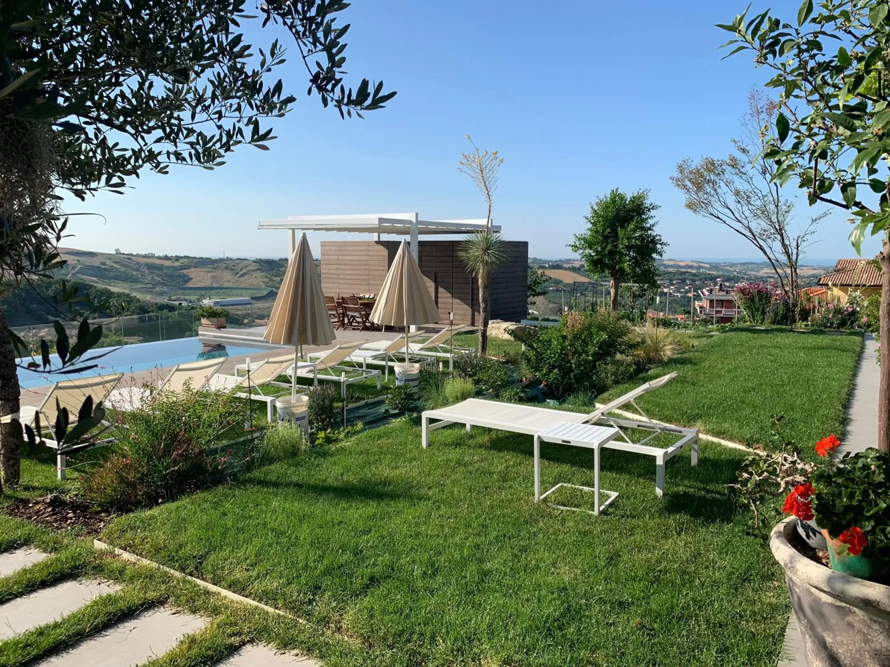 Family Room with Private Bathroom - single occupancy in B&B Maison Il Melograno Family Room with Private Bathroom - single occupancy in B&B Maison Il Melograno