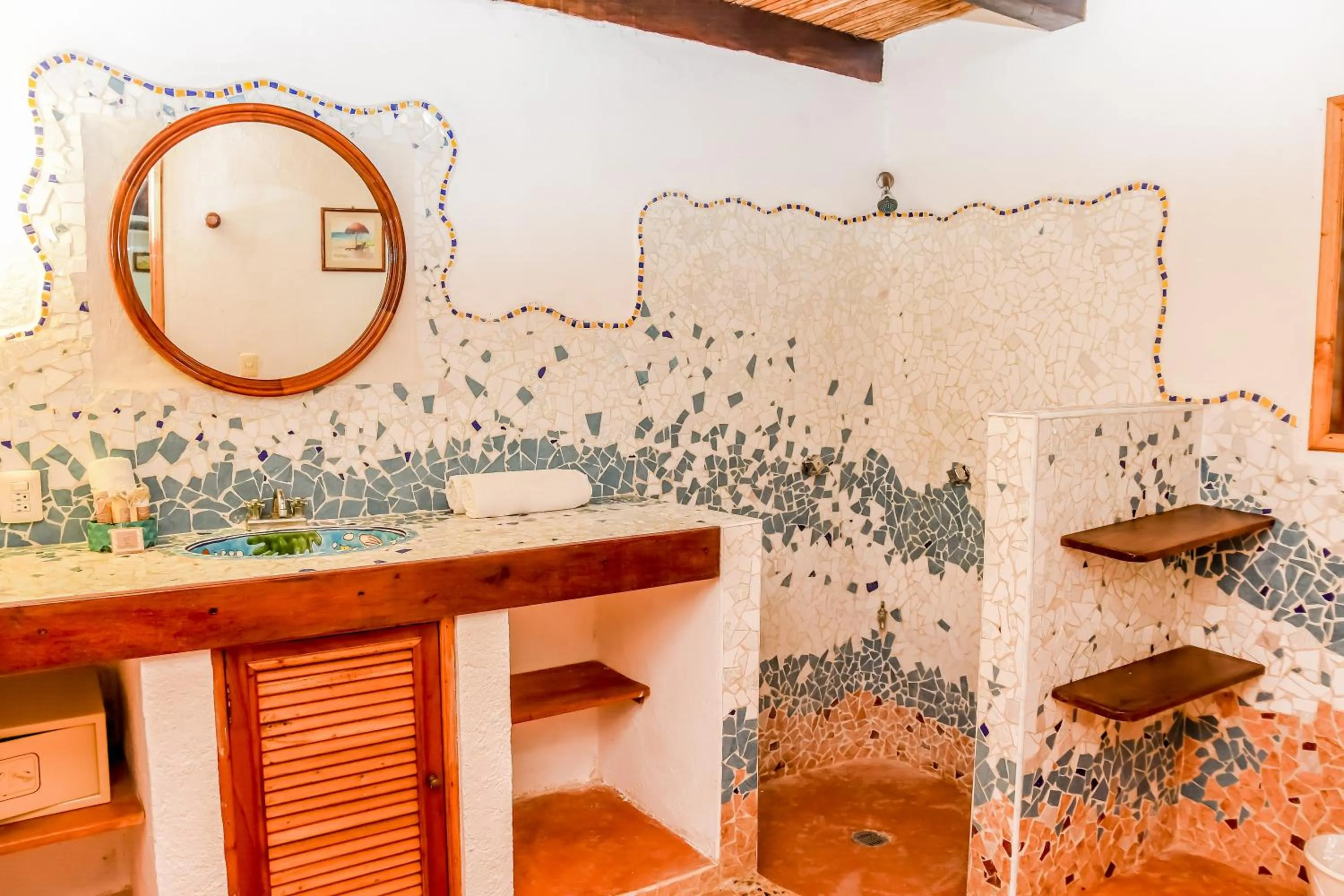 Bathroom in Zomay Beachfront Holbox