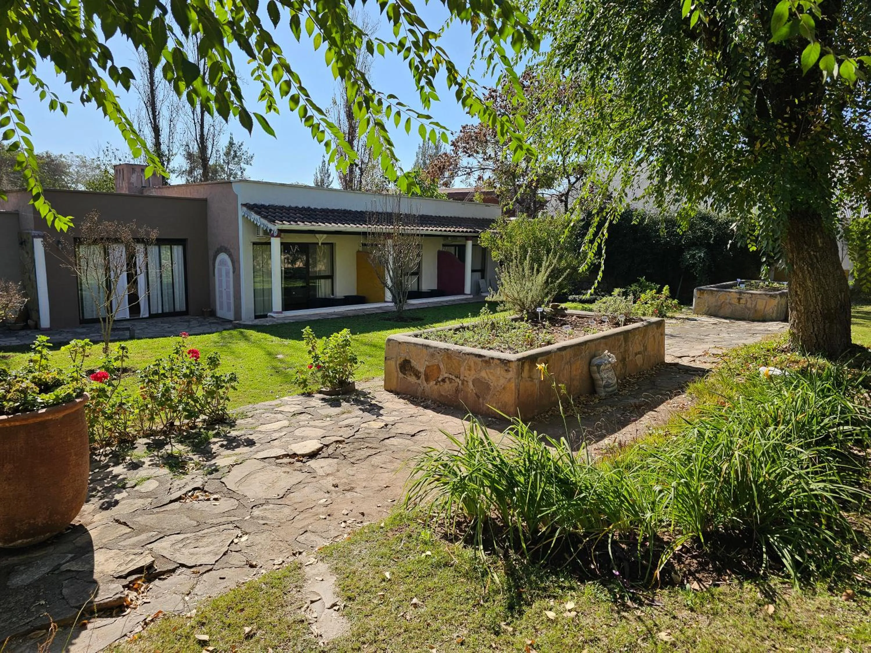 Patio in Bo Hotel & Spa Chicoana Salta