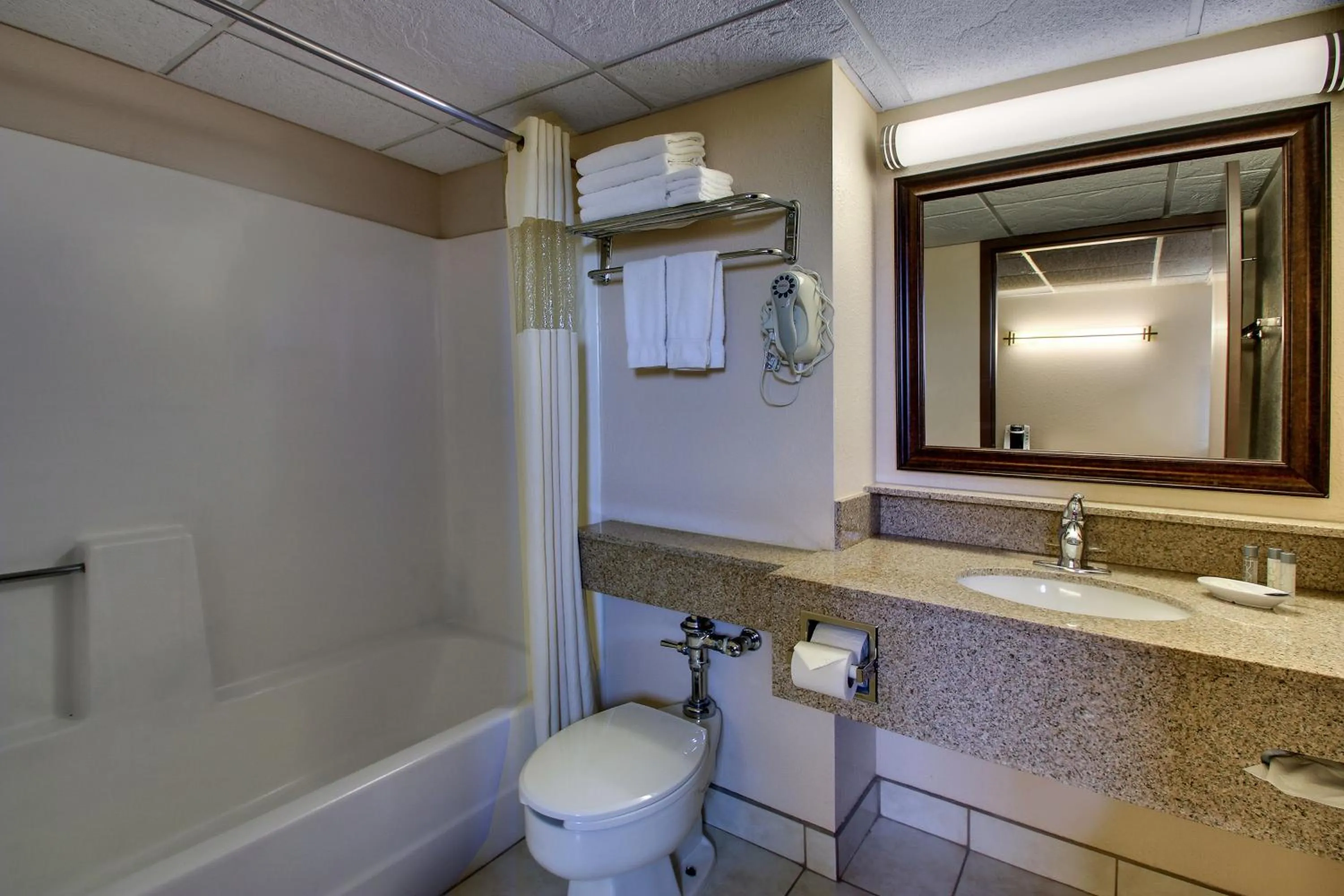 Bathroom in EverSpring Inn