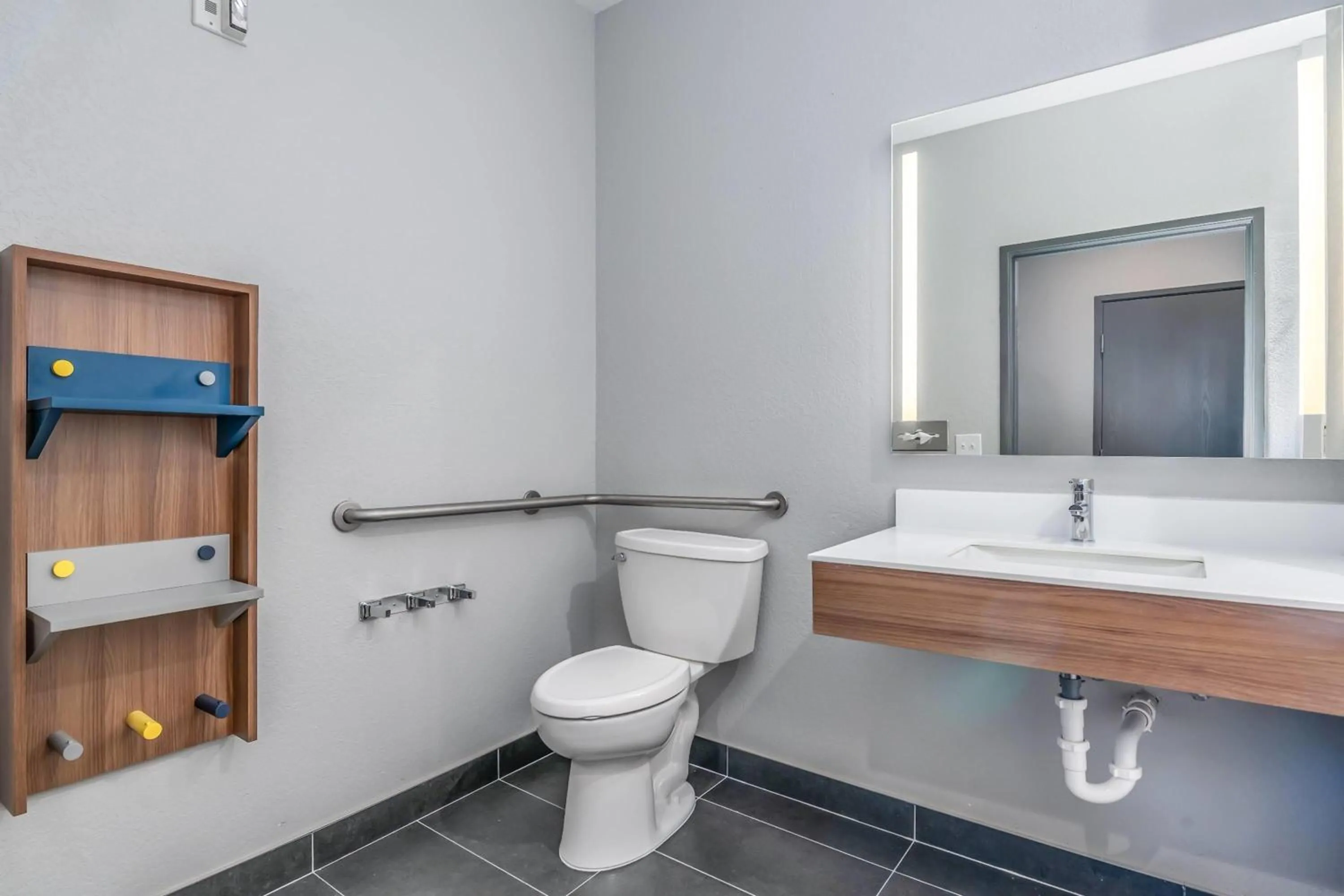 Bathroom in Microtel Inn and Suites Montgomery