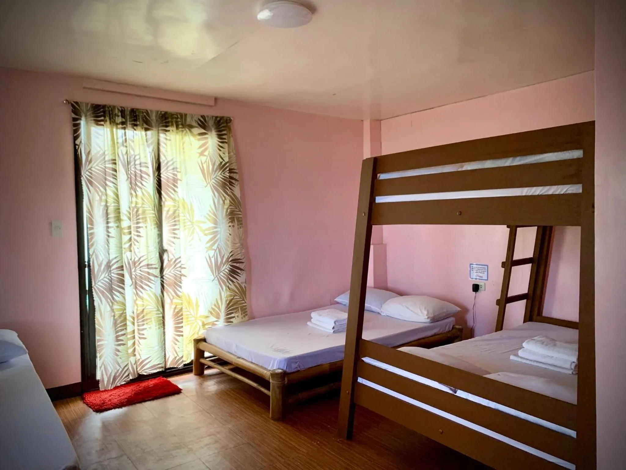 Bed in Old Parola Seaside Inn