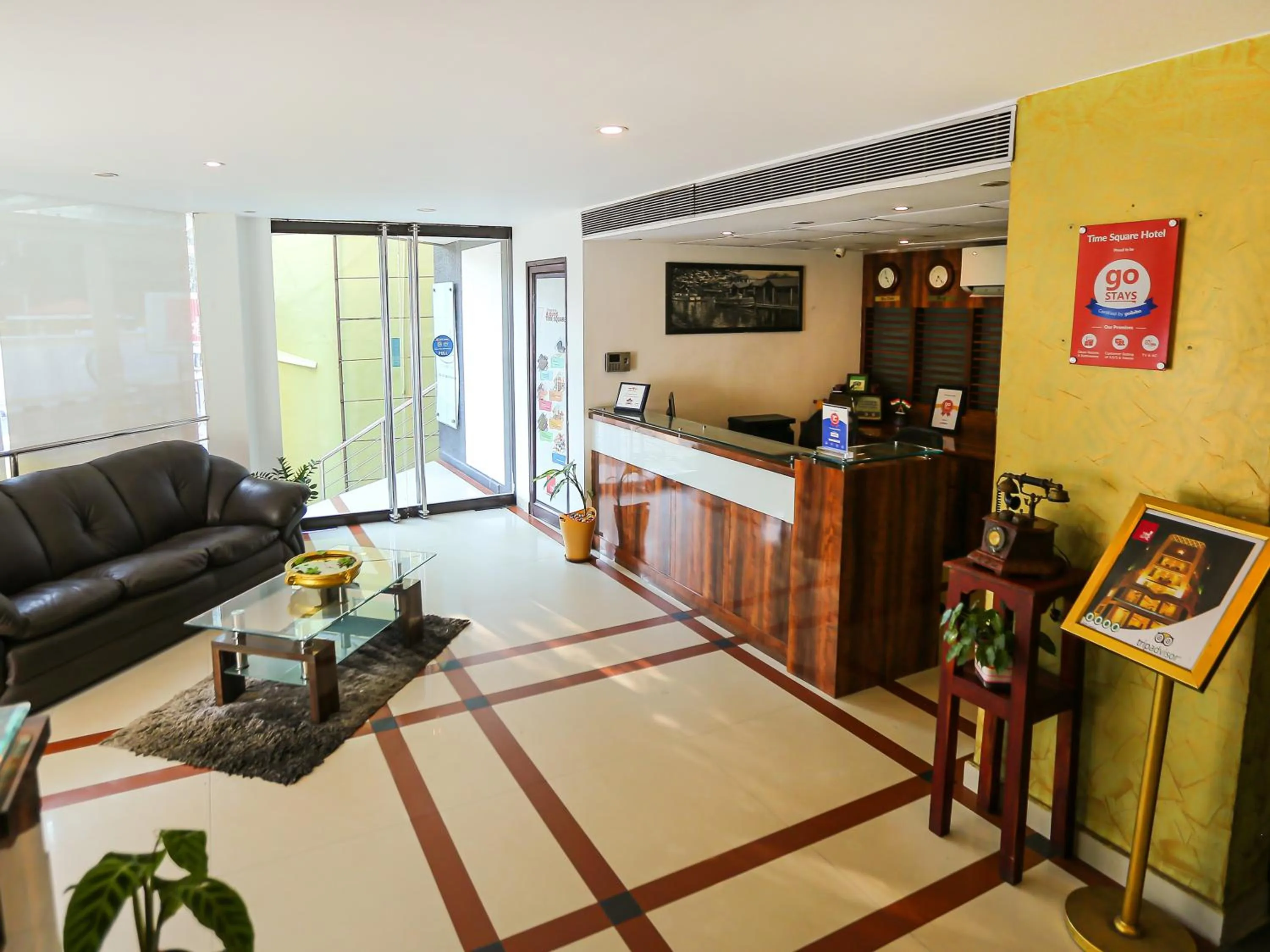 Lobby or reception in Treebo Time Square Marine Drive