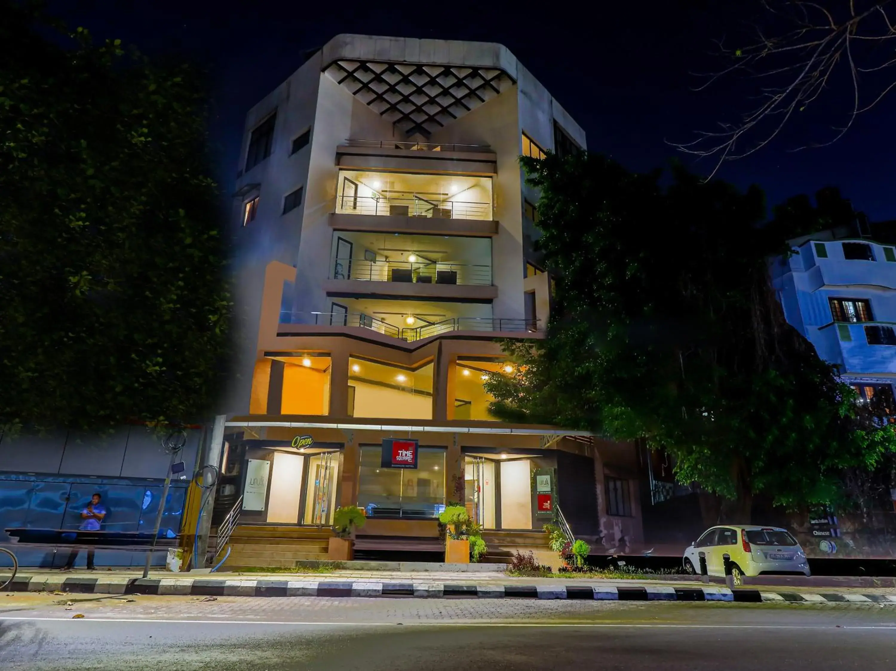 Facade/entrance in Treebo Time Square Marine Drive Facade/entrance in Treebo Time Square Marine Drive