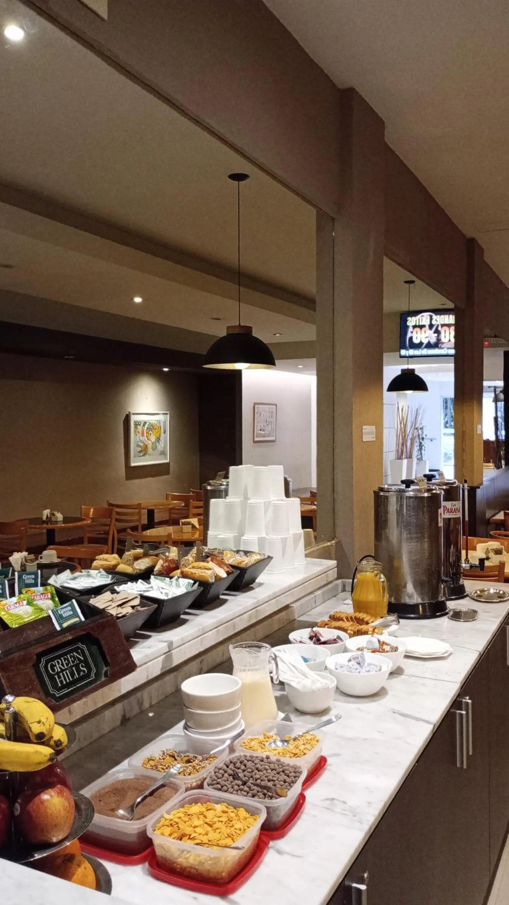 Breakfast in Hotel Milan