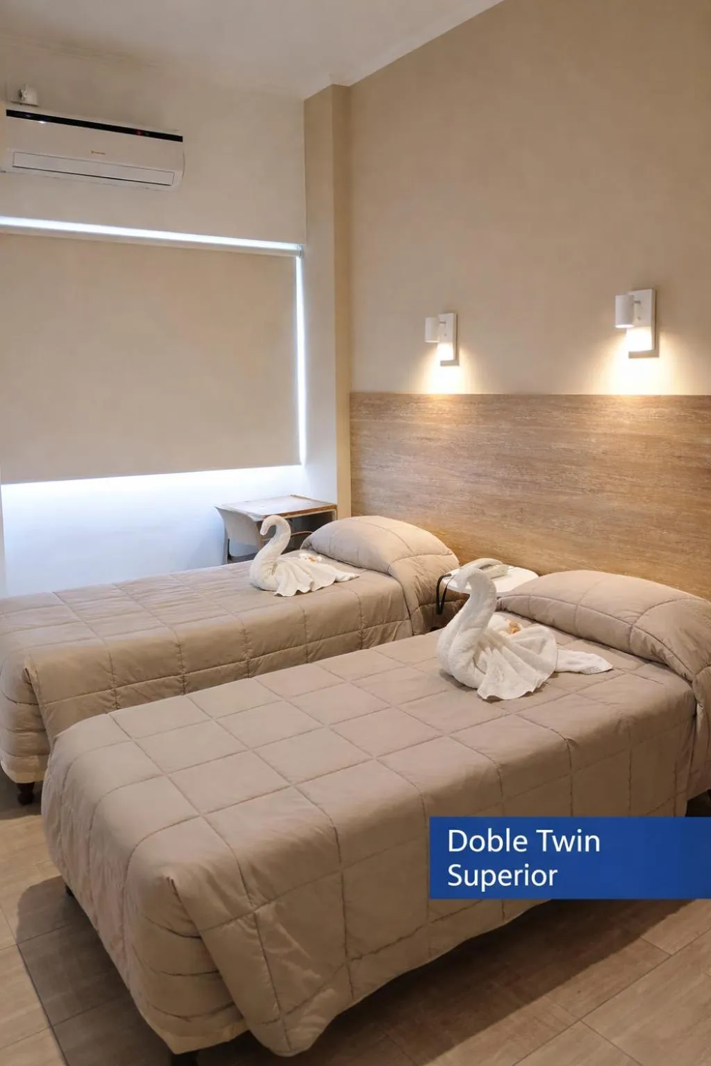 Bedroom, Bed in Hotel Milan