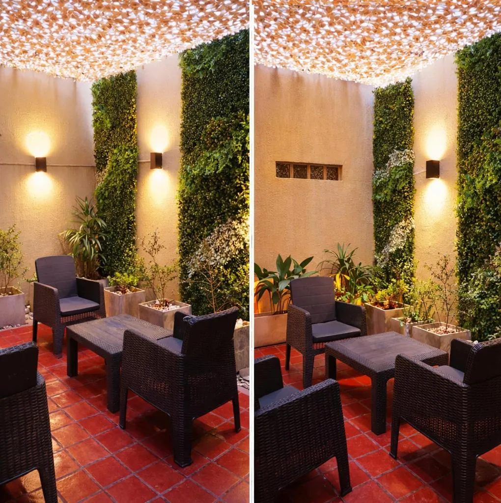 Seating area in Hotel Milan