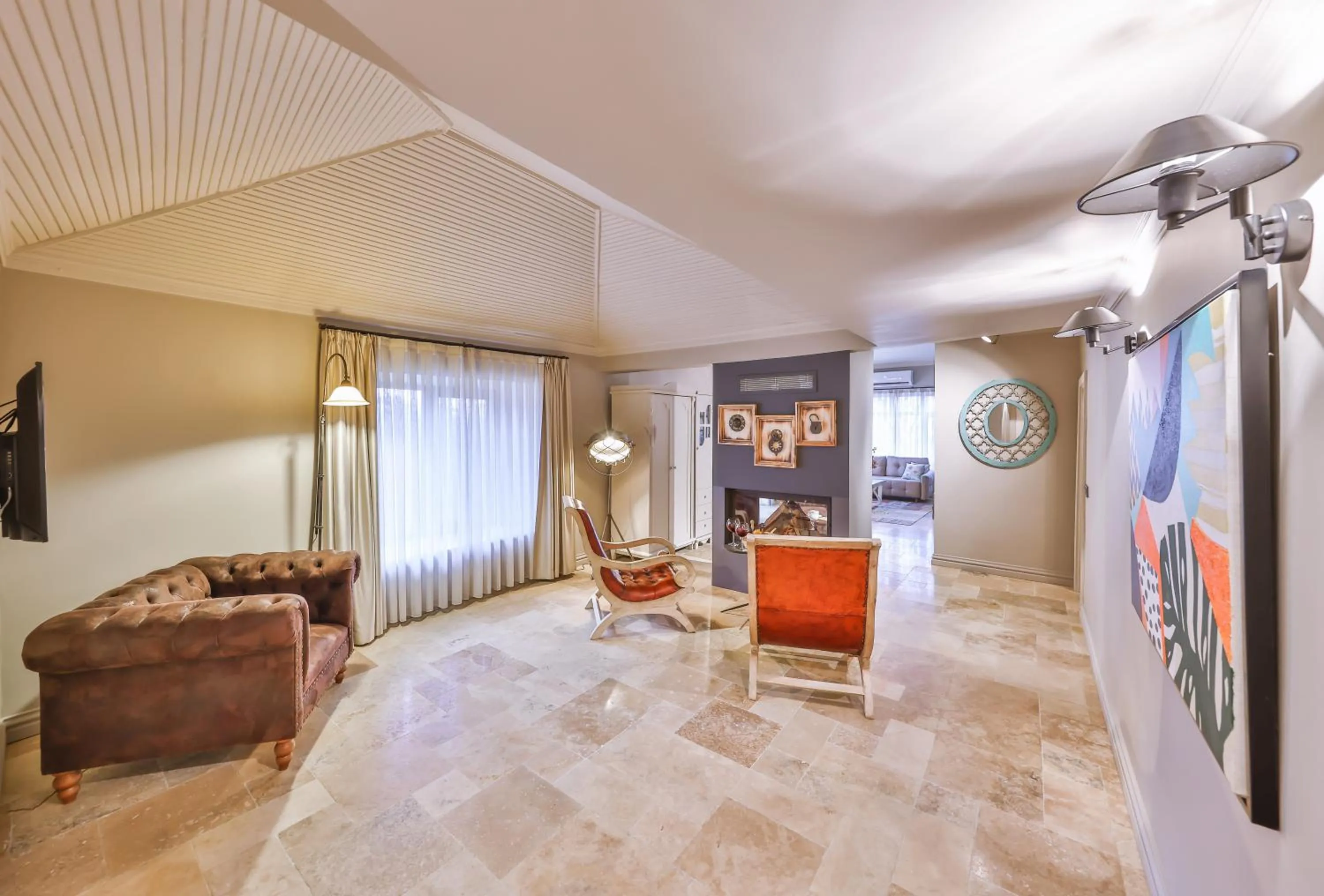 Seating area in Çetmihan Hotel