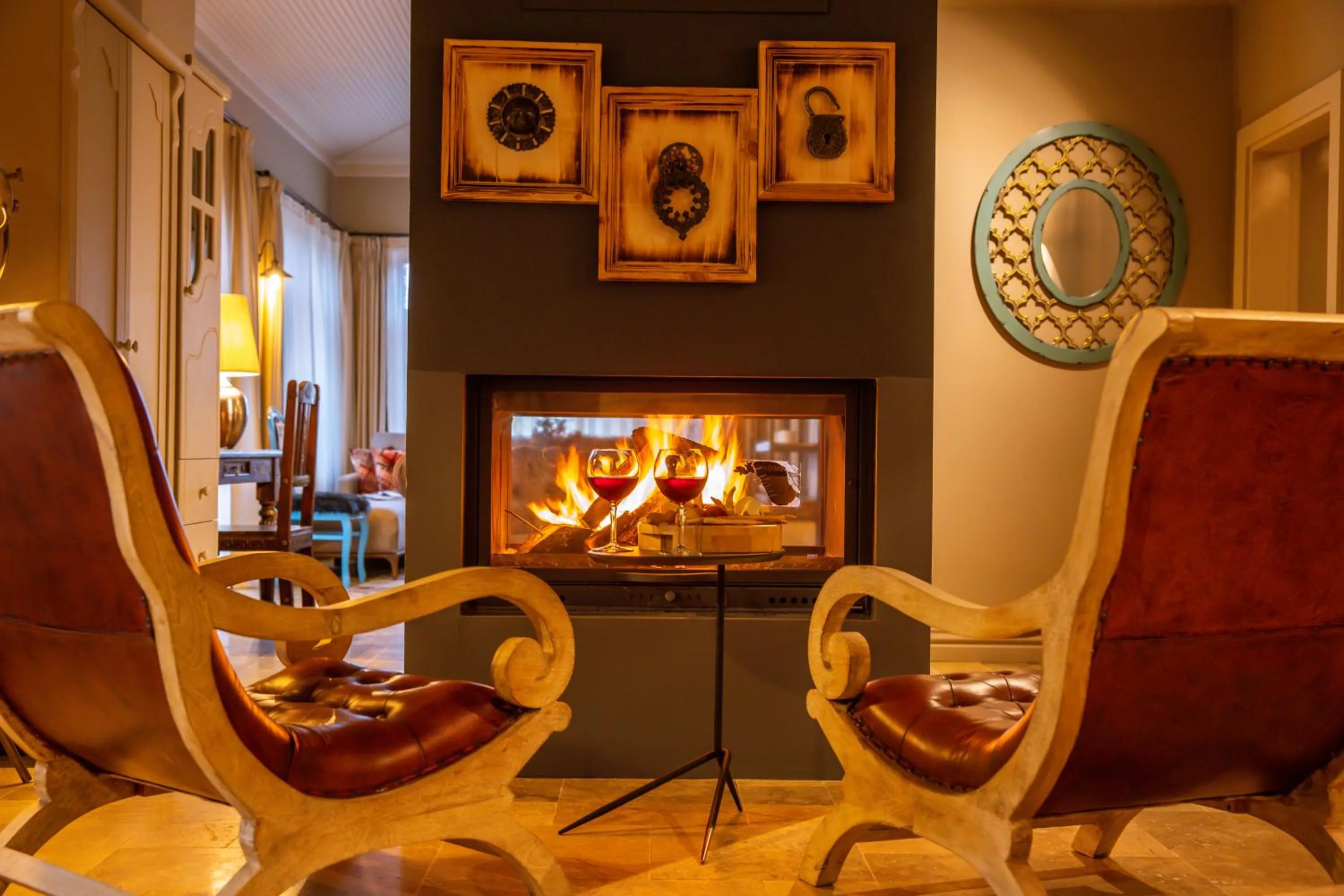 Seating area in Çetmihan Hotel