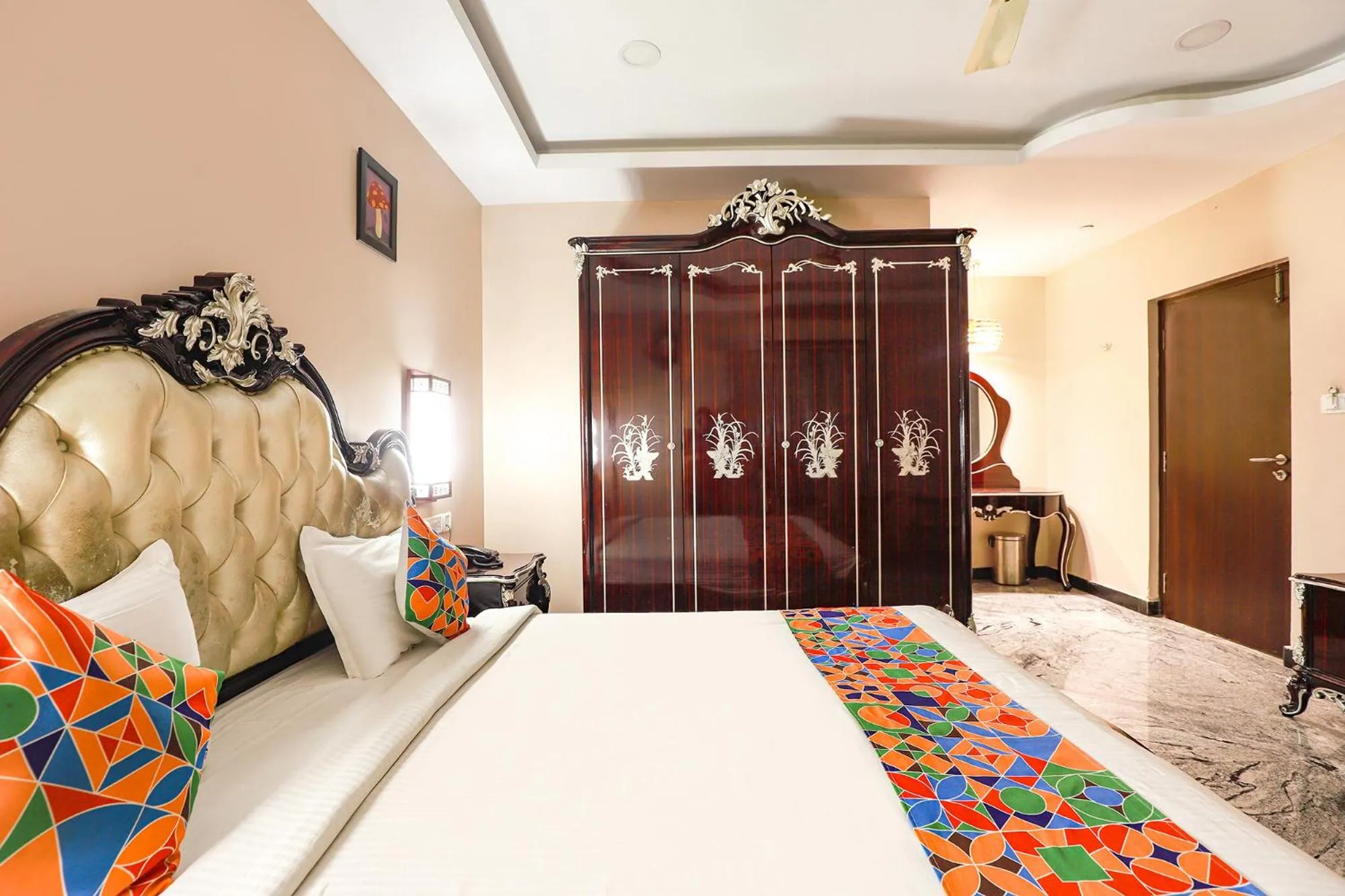 Bed in FabHotel NK Courtyard - Nr Guindy Industrial Estate