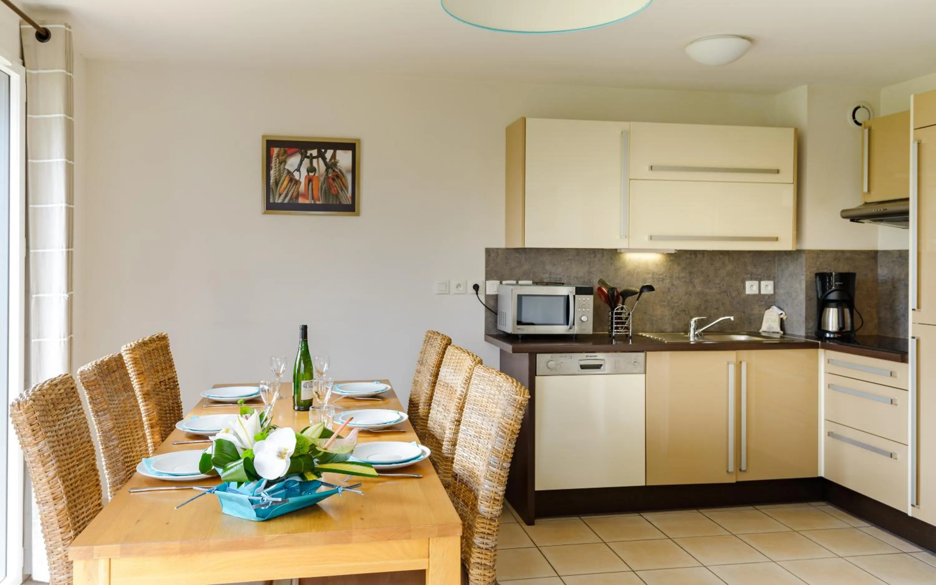 Kitchen or kitchenette in Lagrange Vacances Les Hauts de la Houle