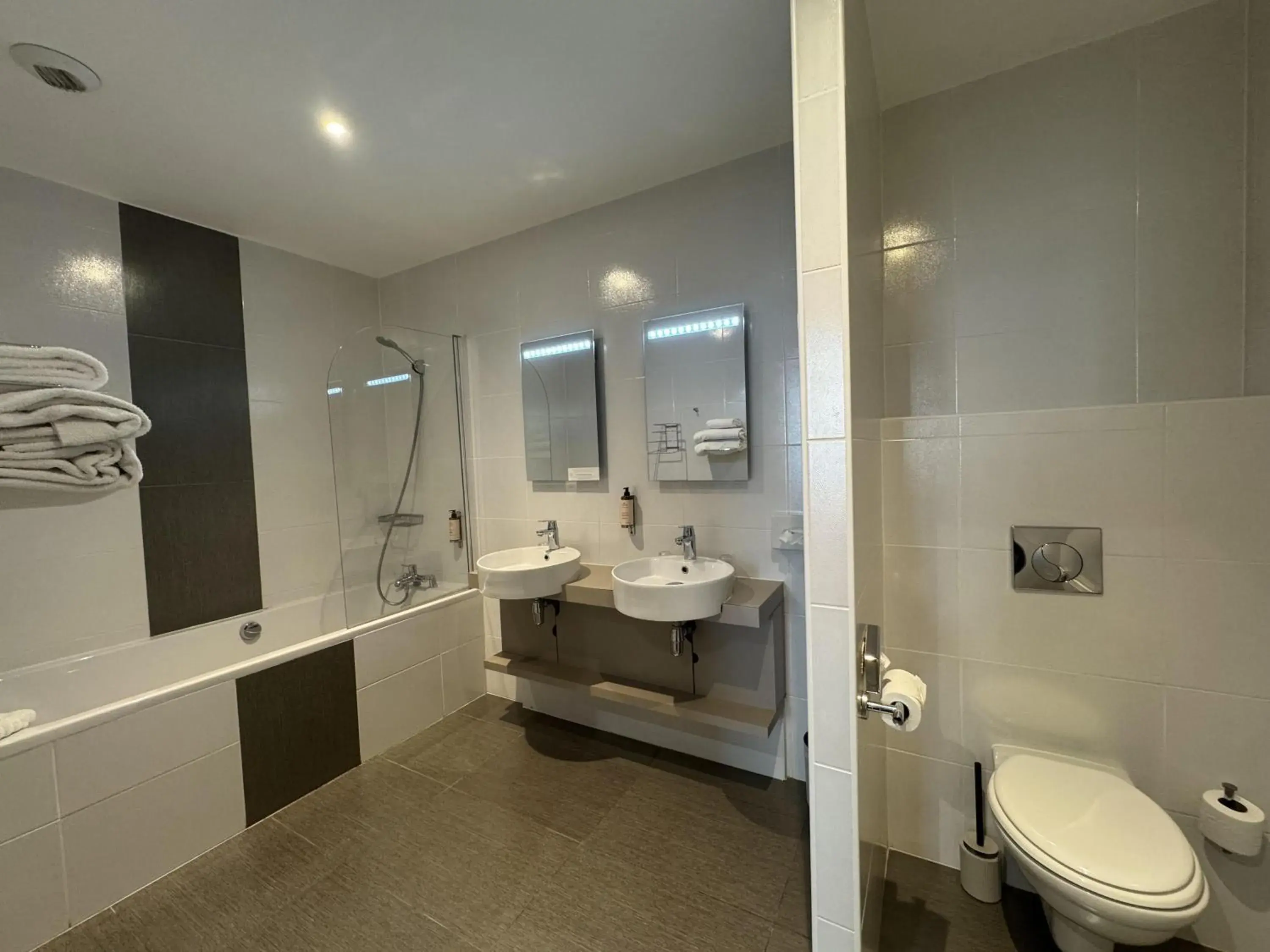 Bedroom in Best Western Blois Château Bedroom in Best Western Blois Château