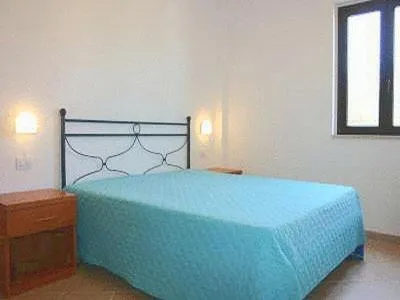 Bed in Santa Maria villaggio turistico