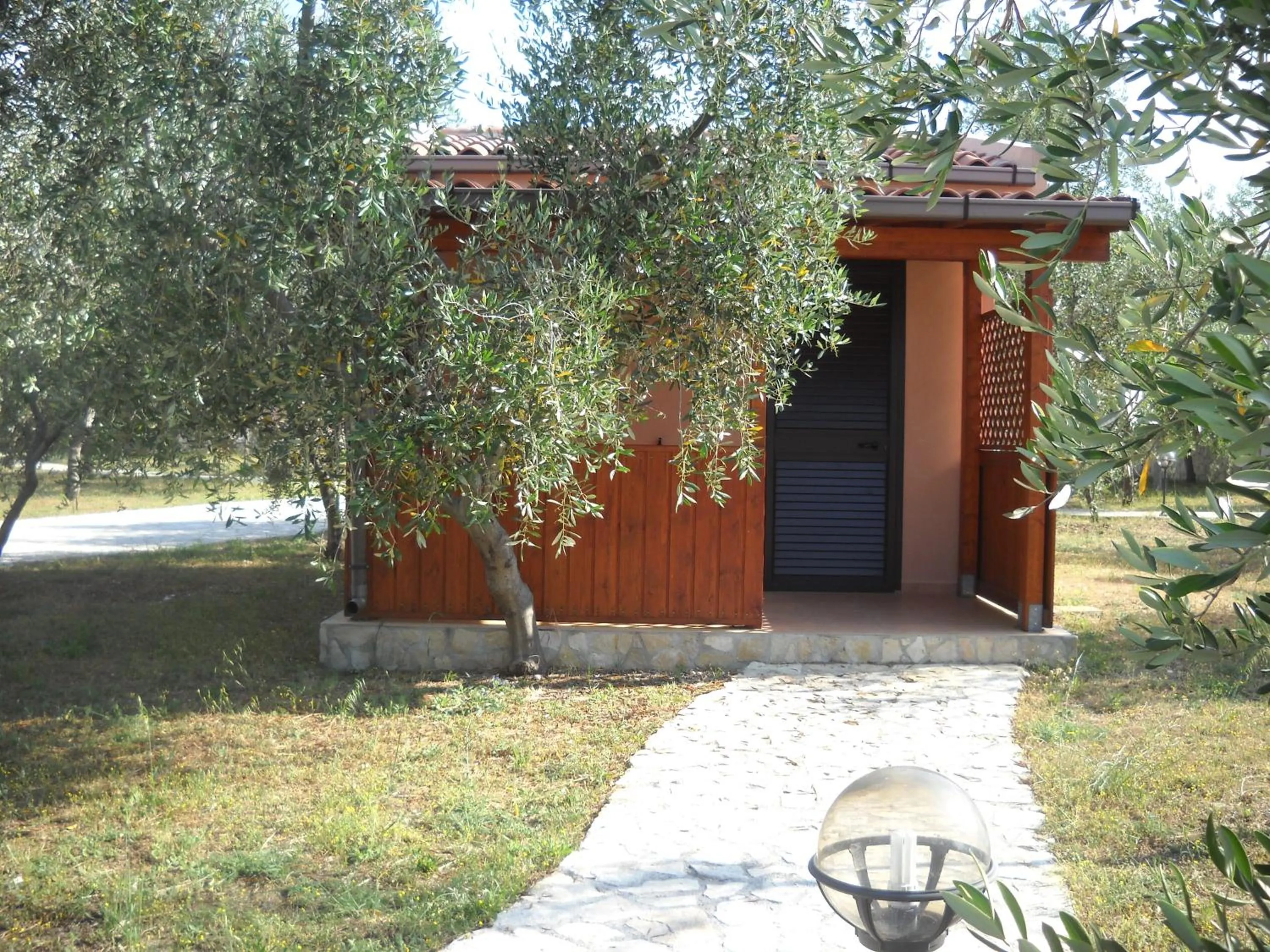 Property building in Santa Maria villaggio turistico