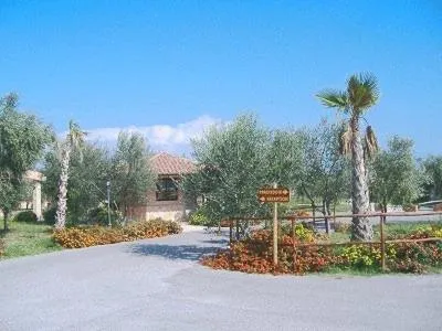 Property building in Santa Maria villaggio turistico