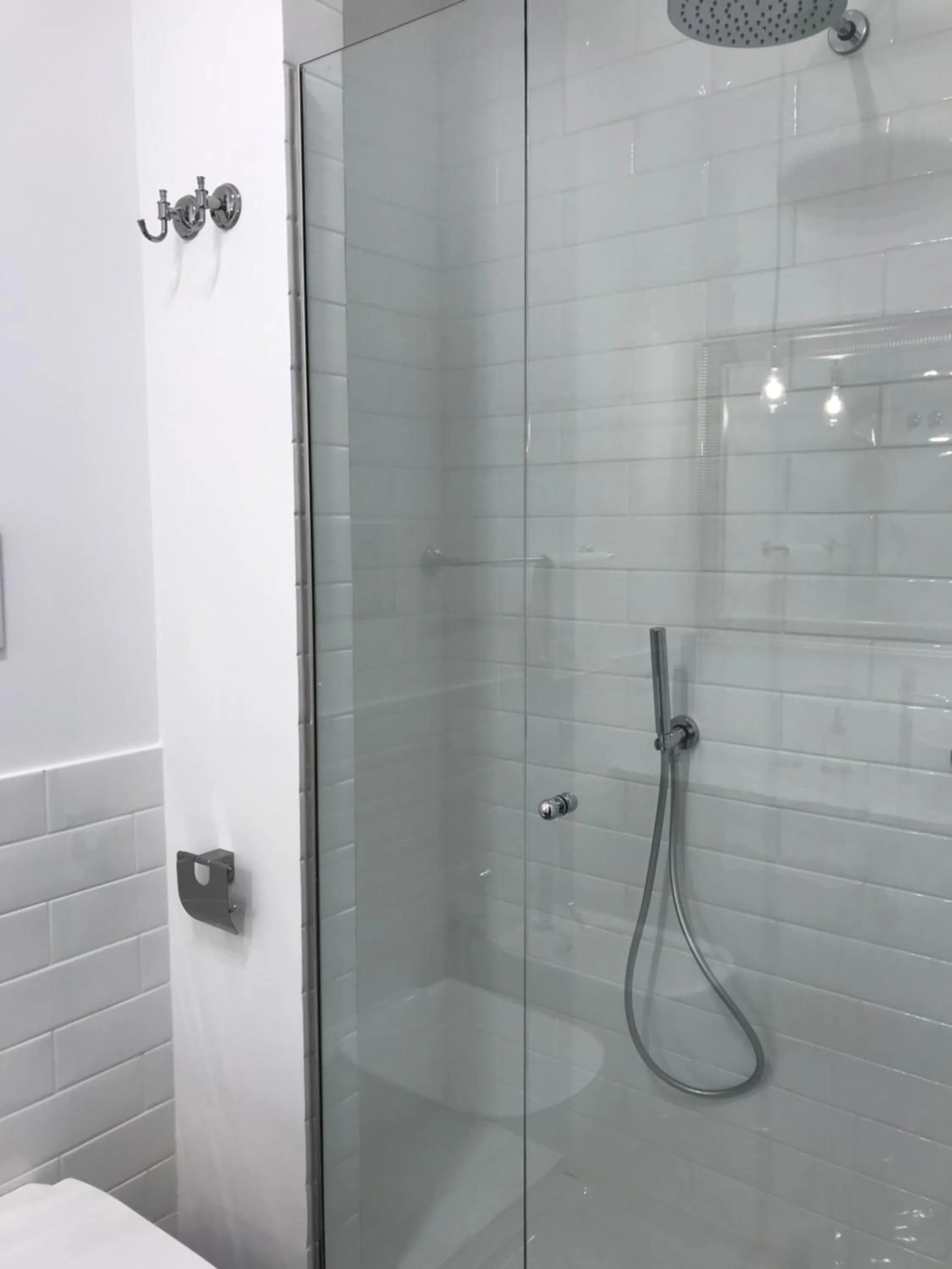 Shower in Salerno M'illumina