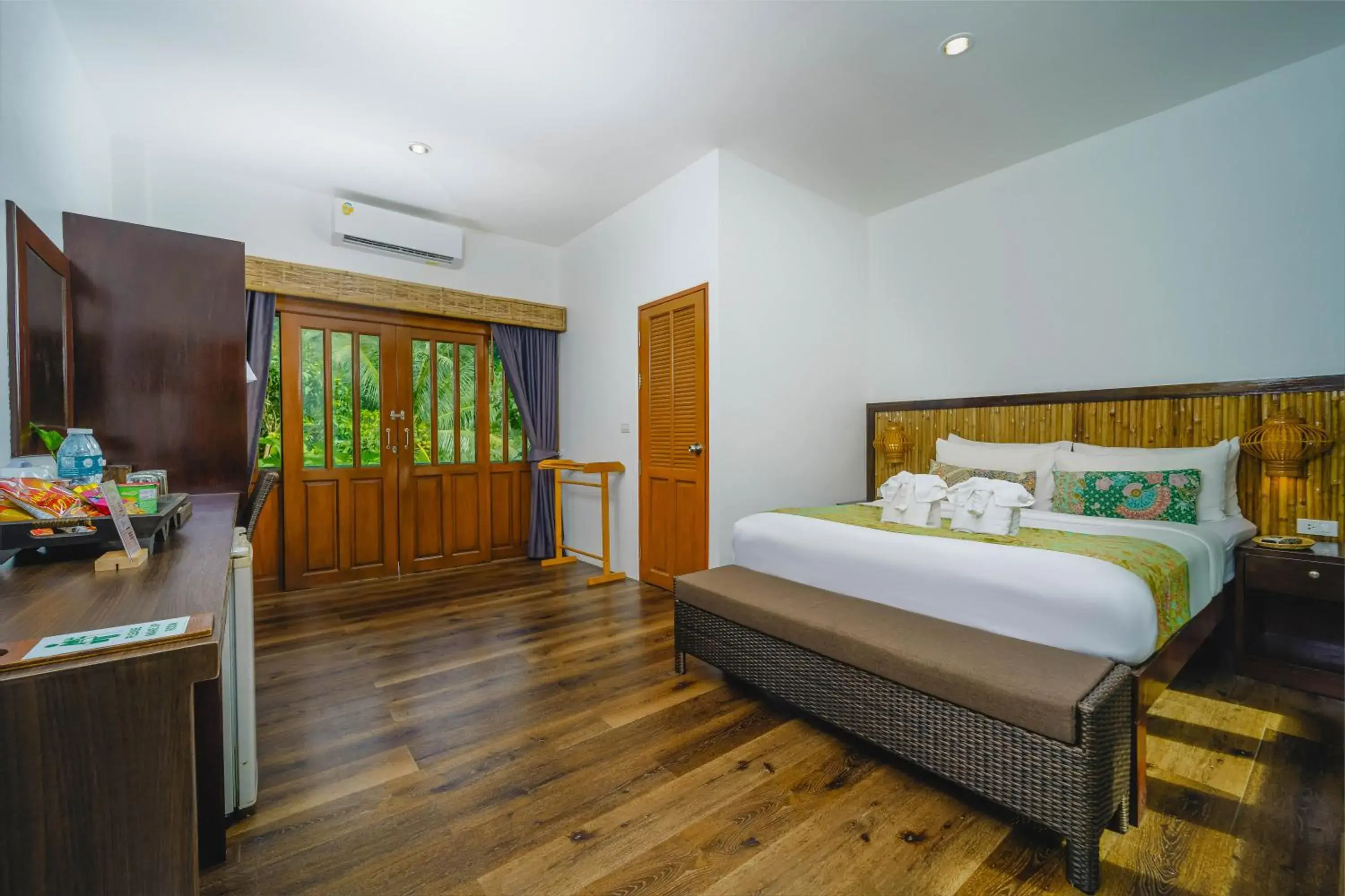Deluxe Double with Balcony- Free Beach Shuttle in Railay Phutawan Resort Deluxe Double with Balcony- Free Beach Shuttle in Railay Phutawan Resort