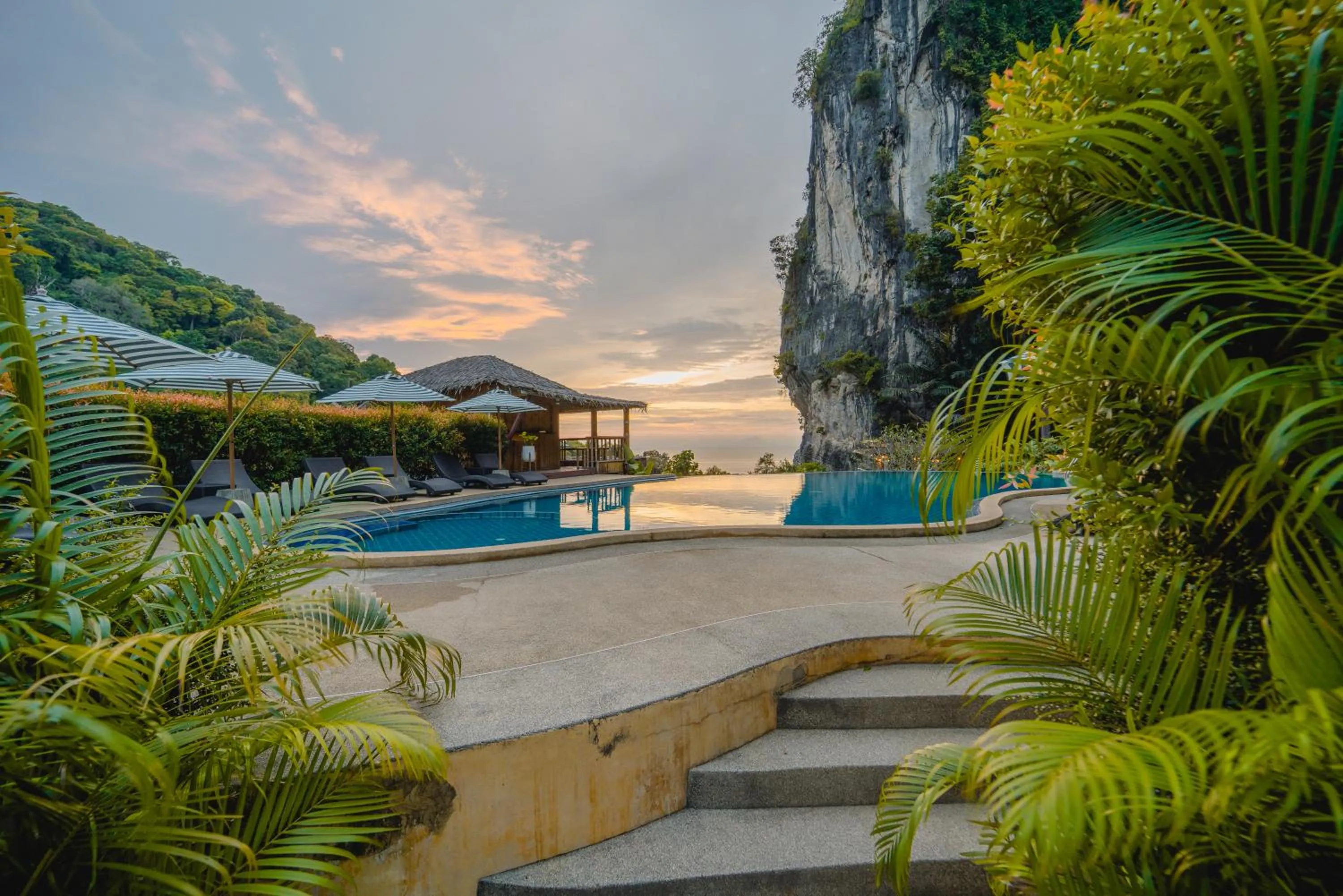 Garden view in Railay Phutawan Resort