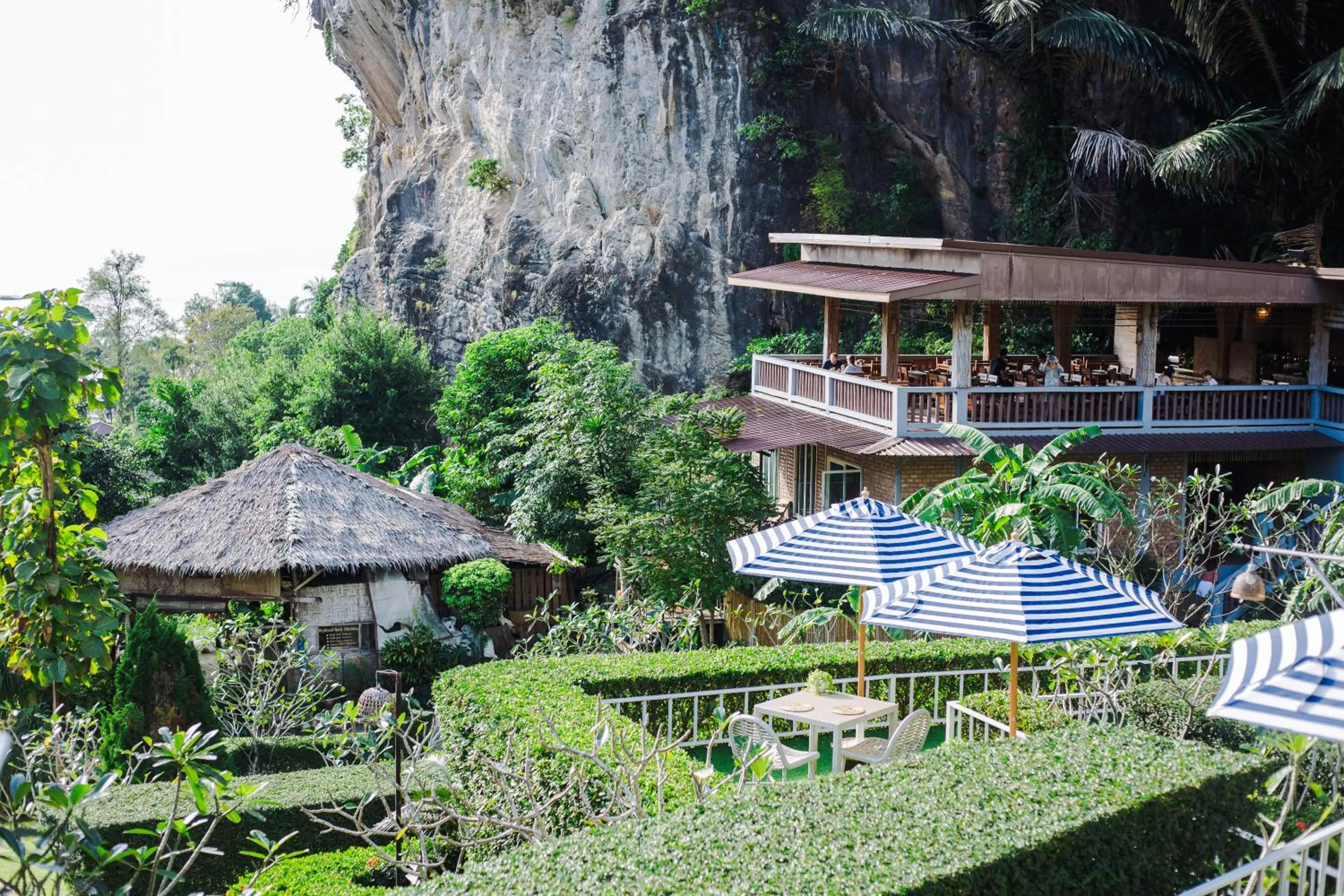 Property building in Railay Phutawan Resort