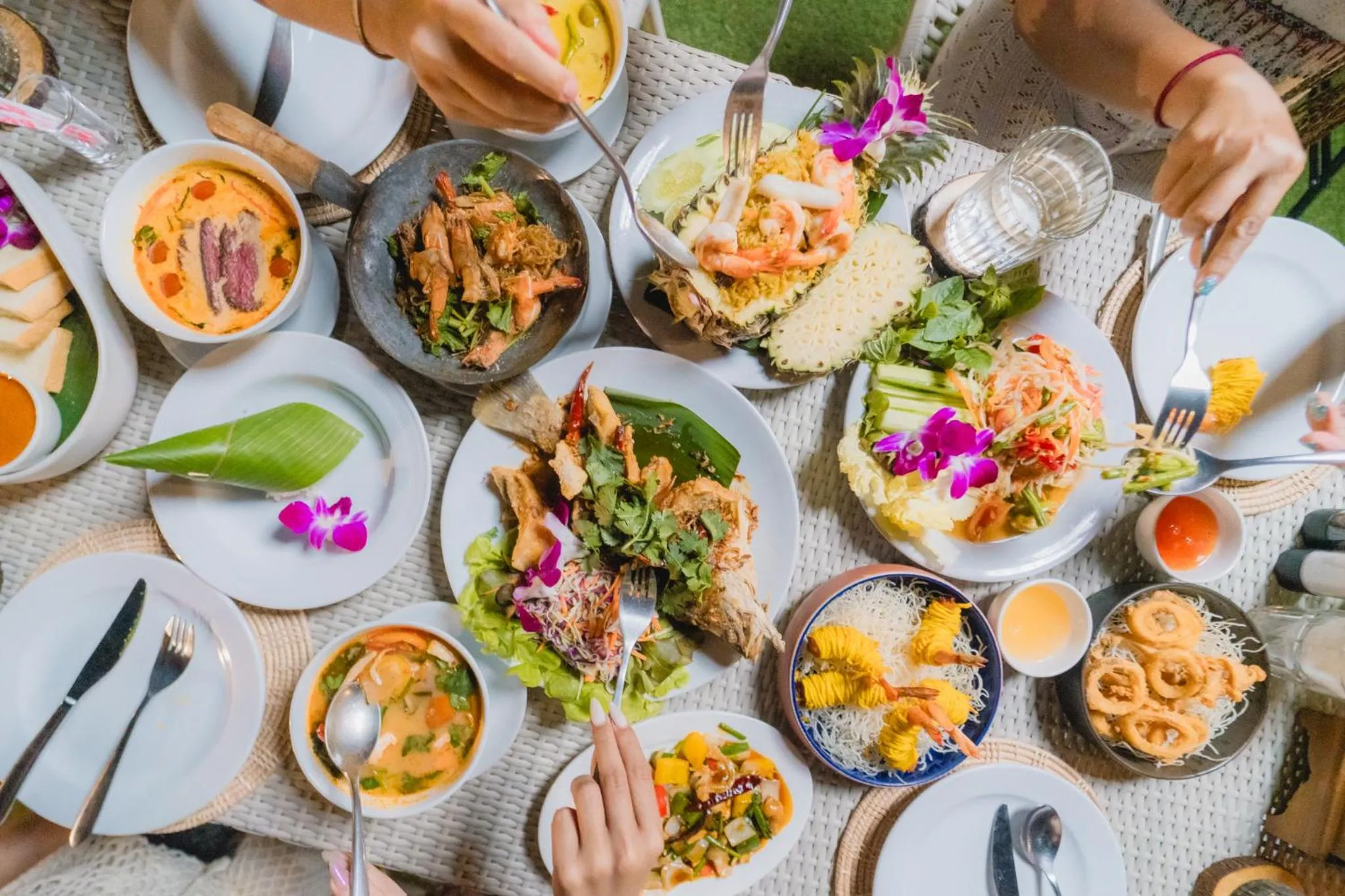 Food and drinks in Railay Phutawan Resort