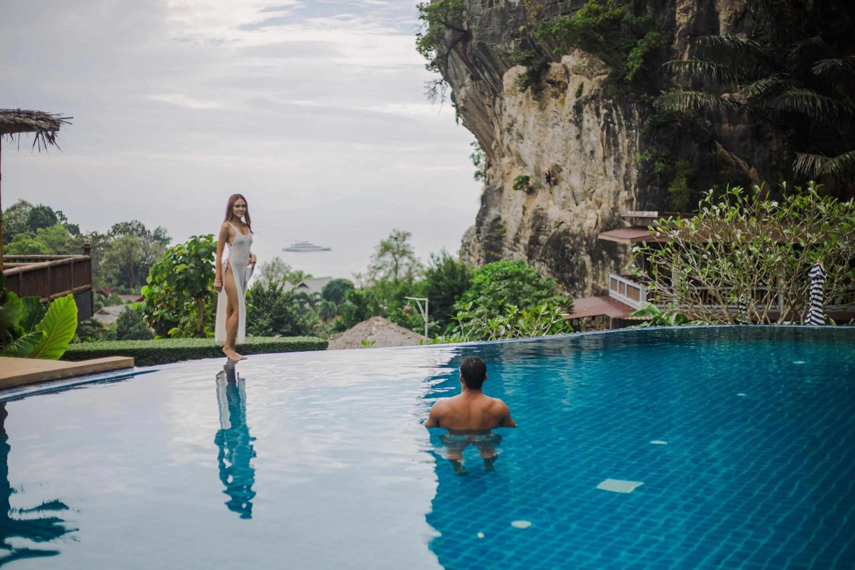 Natural landscape in Railay Phutawan Resort