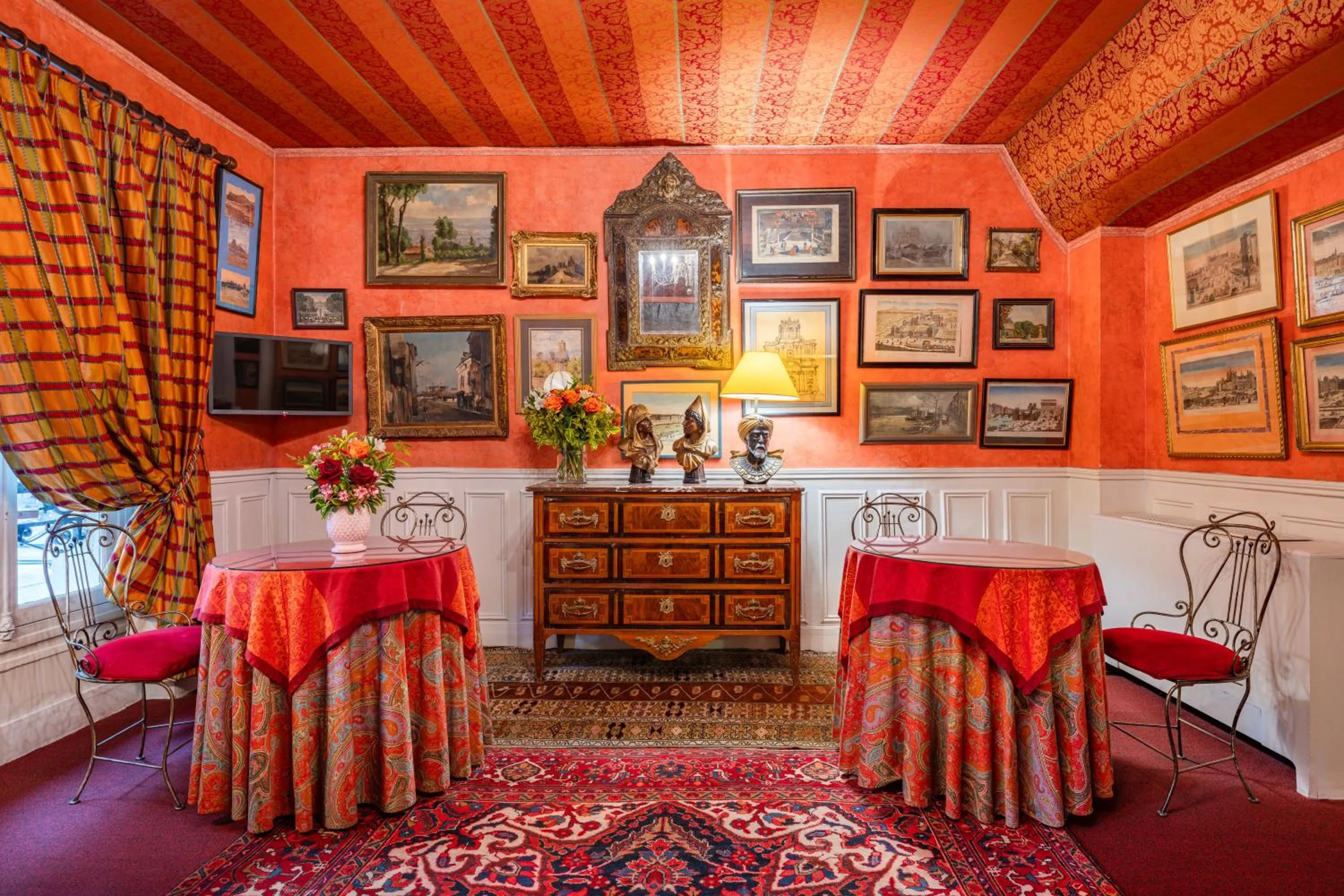 Living room in Hôtel De Nice