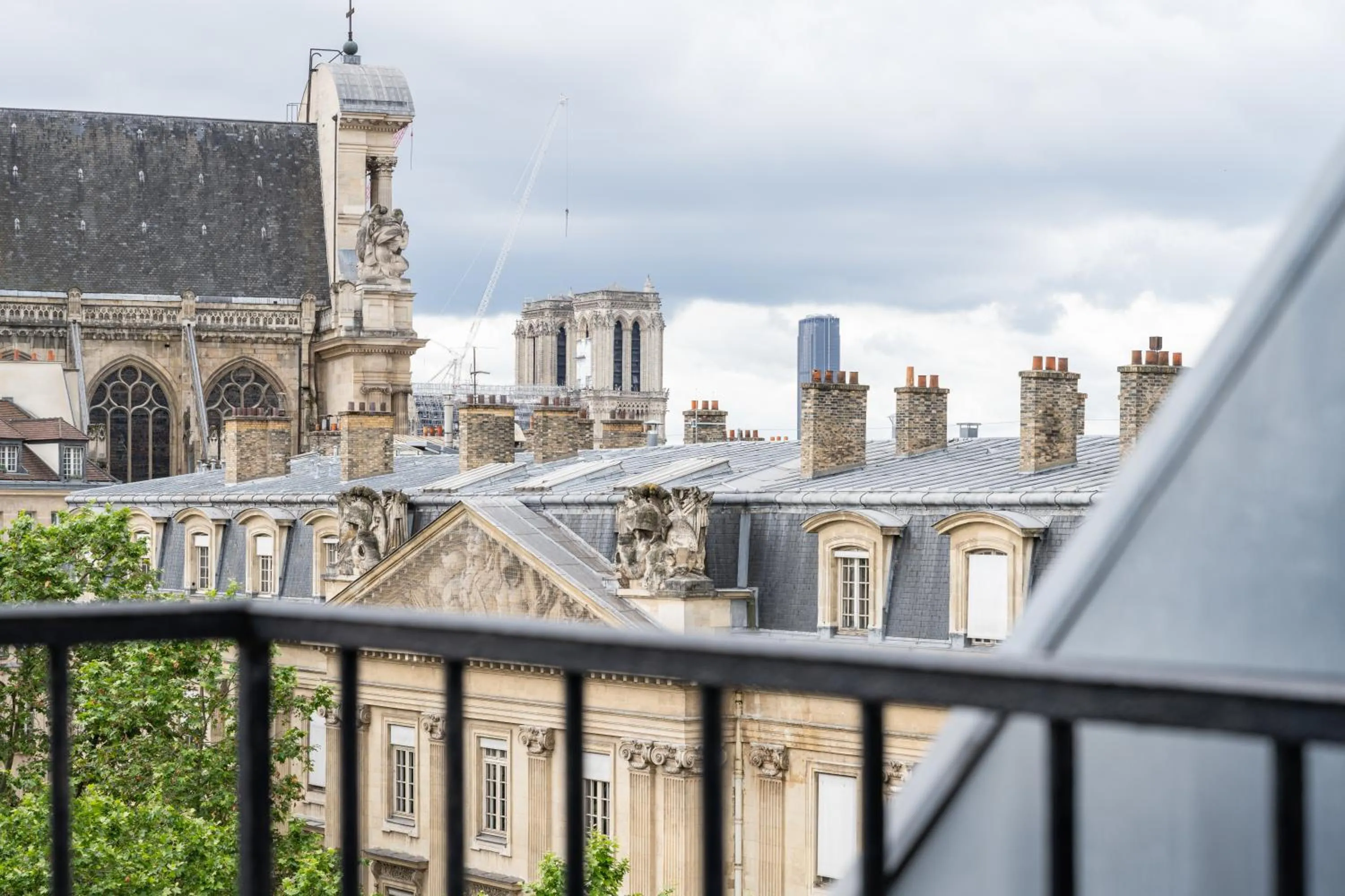 Landmark view in Hôtel De Nice