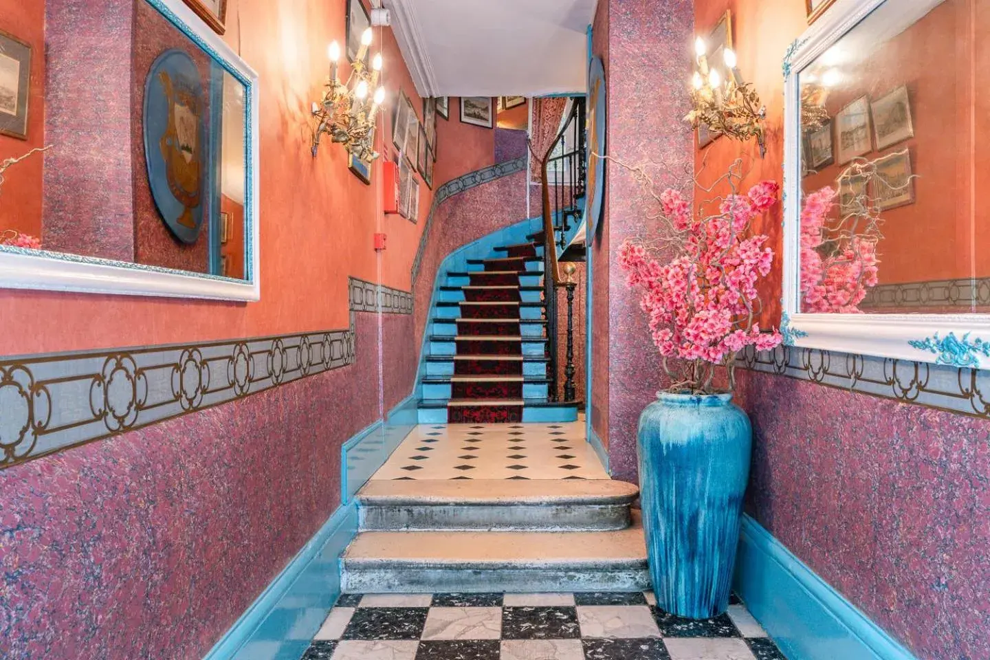 Lobby or reception in Hôtel De Nice Lobby or reception in Hôtel De Nice