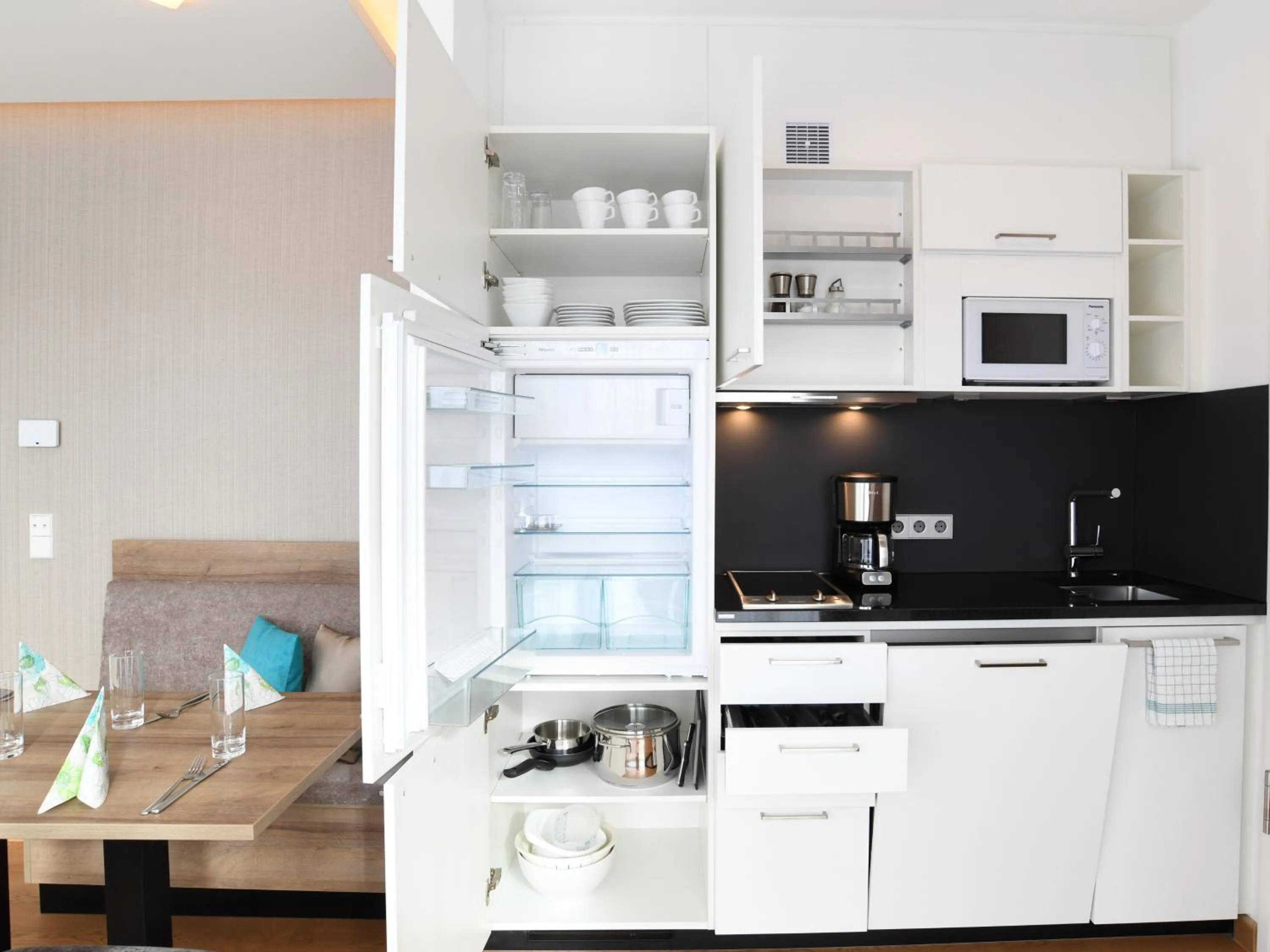 Decorative detail in WESTSIDE Hotel