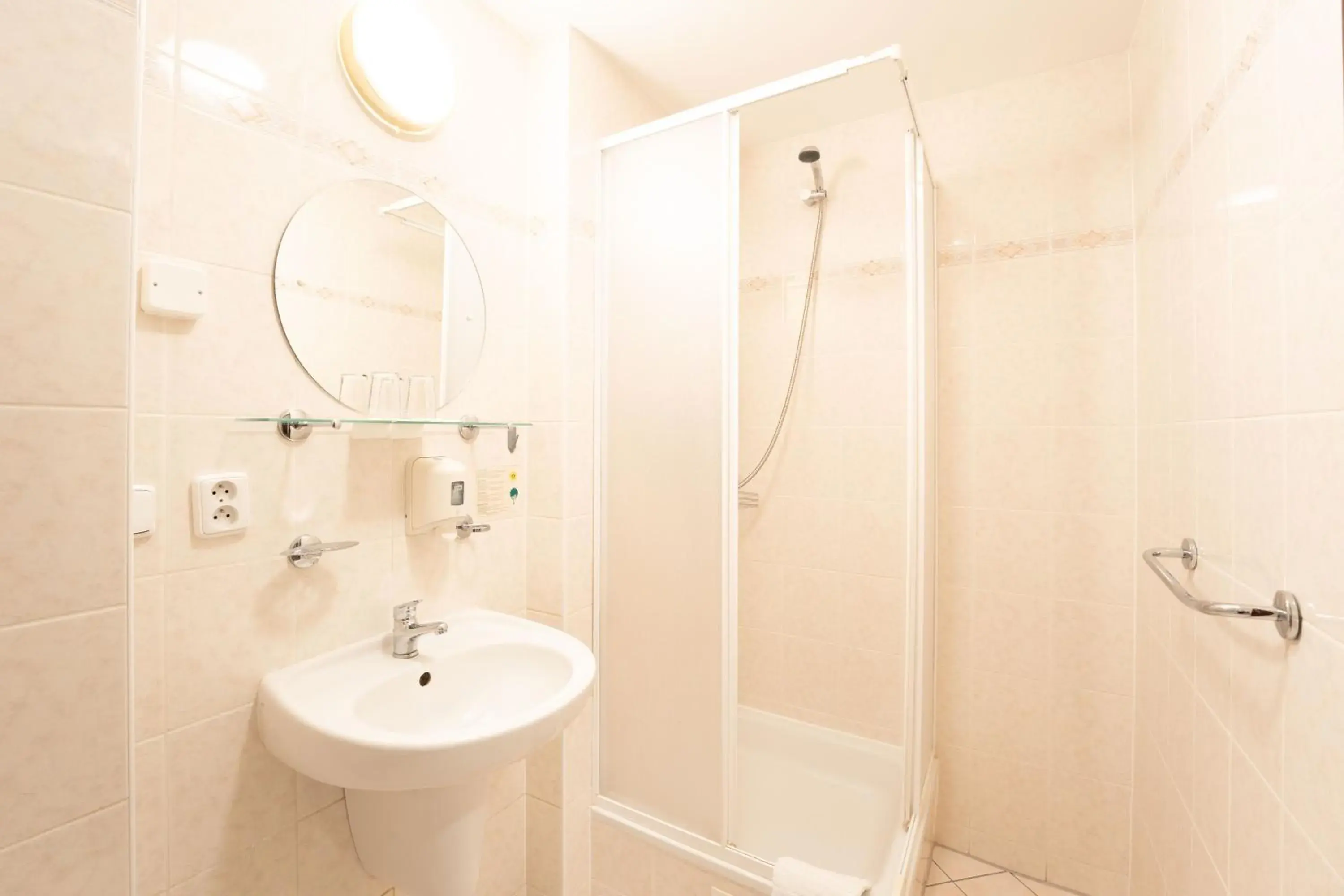 Double Room - single occupancy in EA Hotel Elefant Double Room - single occupancy in EA Hotel Elefant