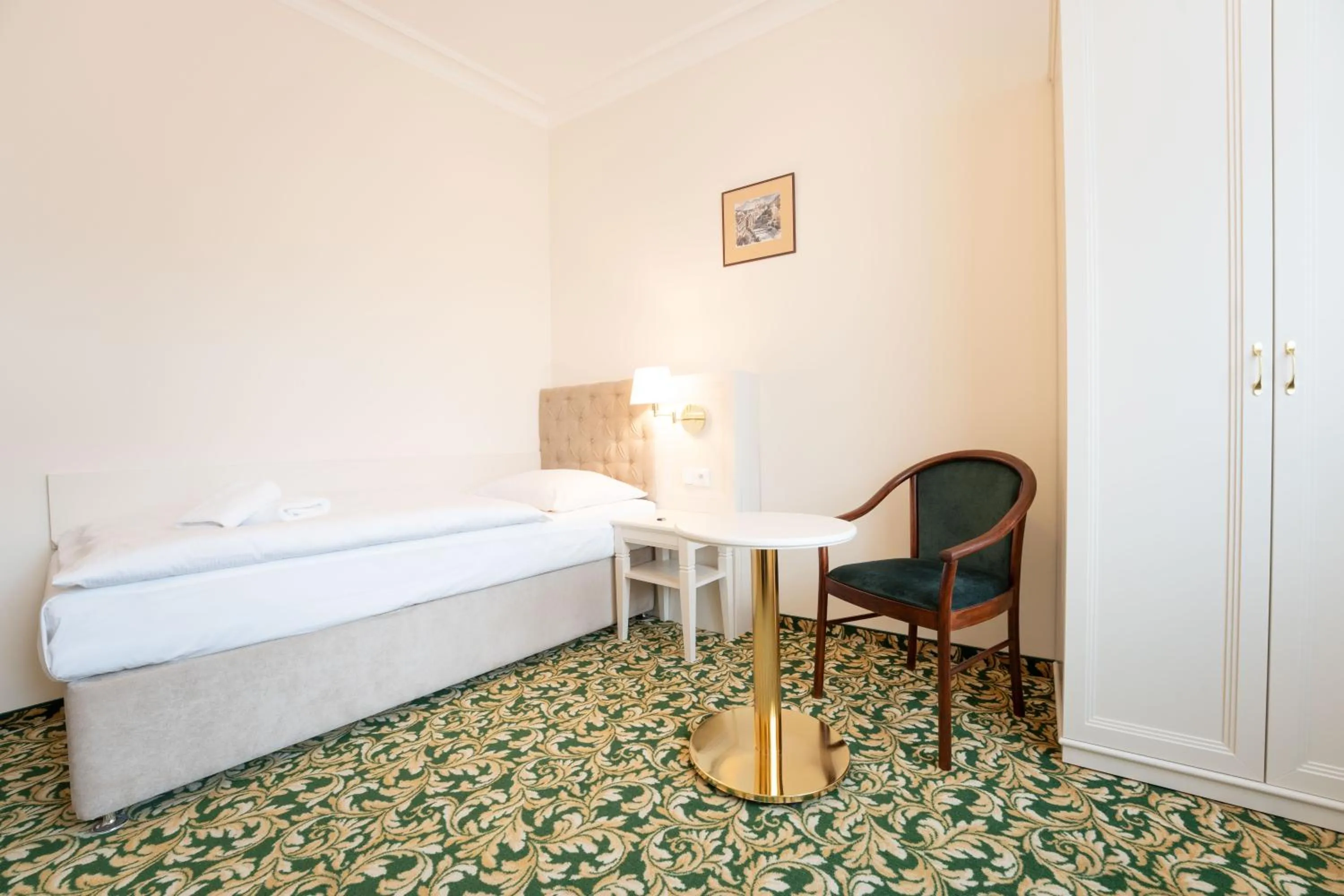 Photo of the whole room, Bed in EA Hotel Elefant