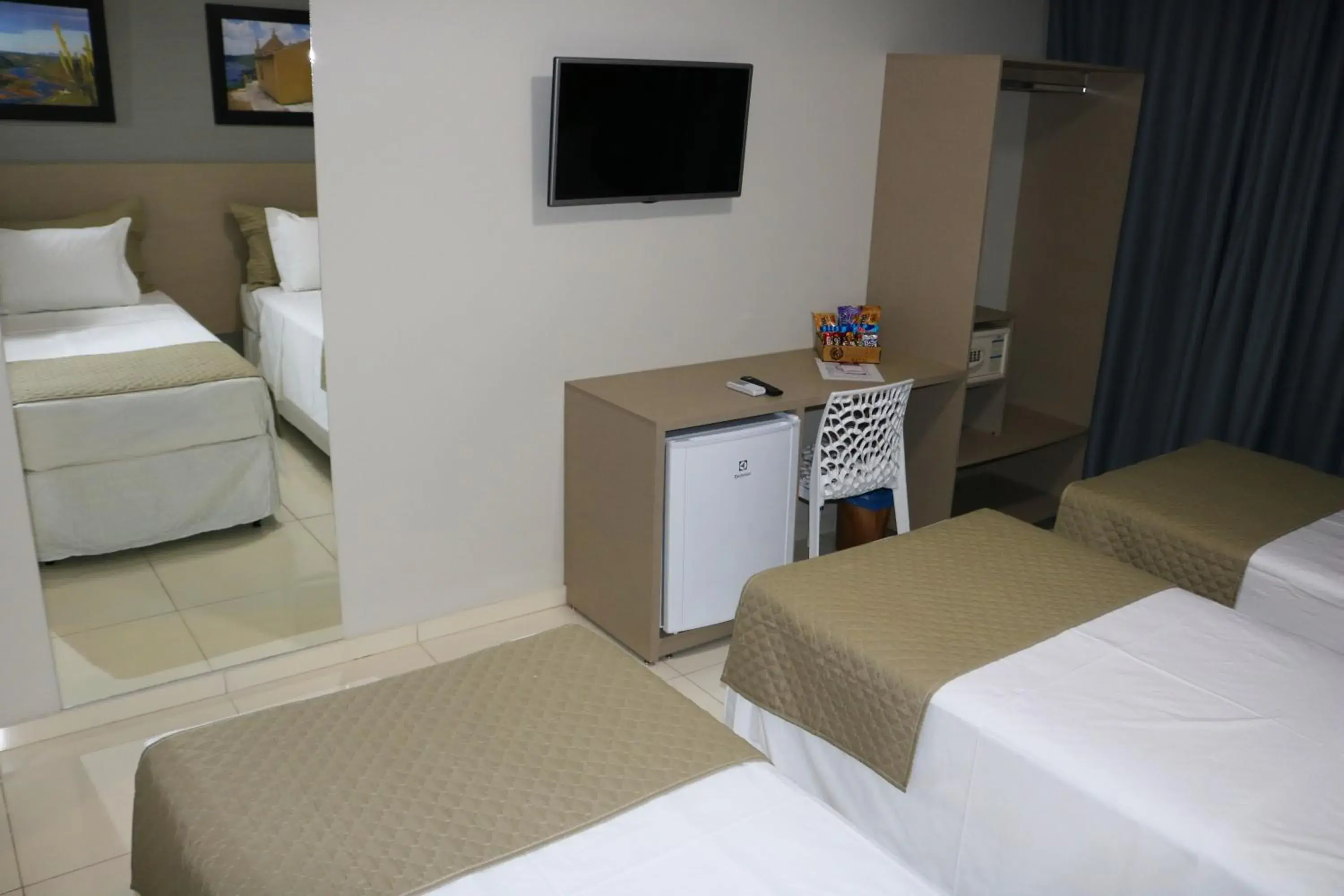 Triple Room in Dunen Hotel Triple Room in Dunen Hotel