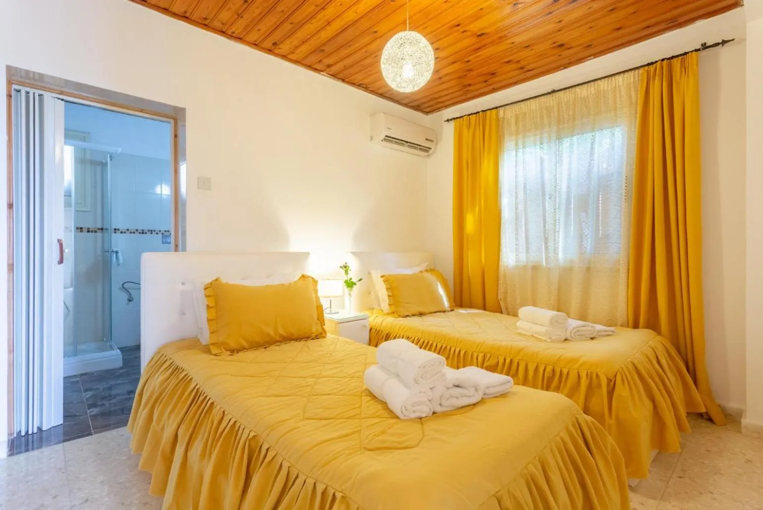 Other, Bed in Villa Constantinos