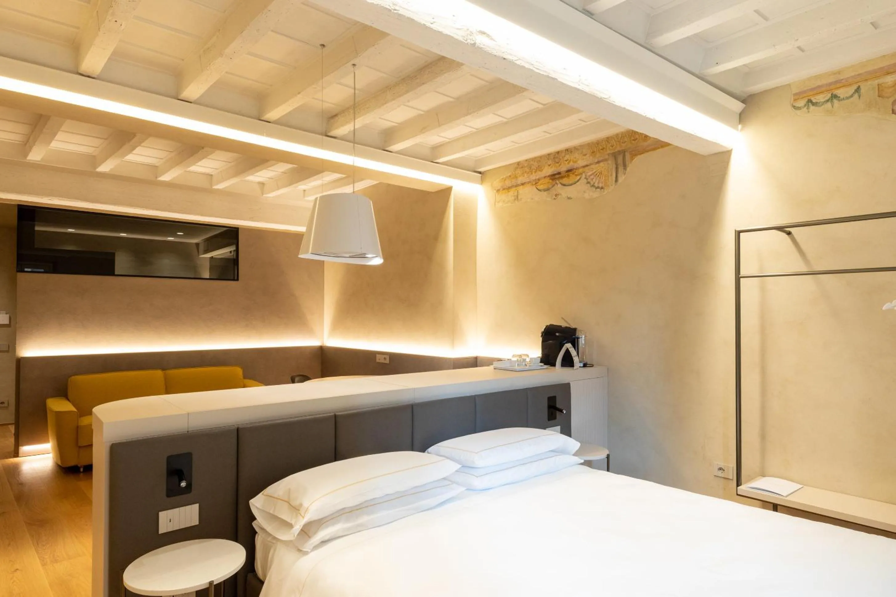 Bed in Scaravelli Residenza